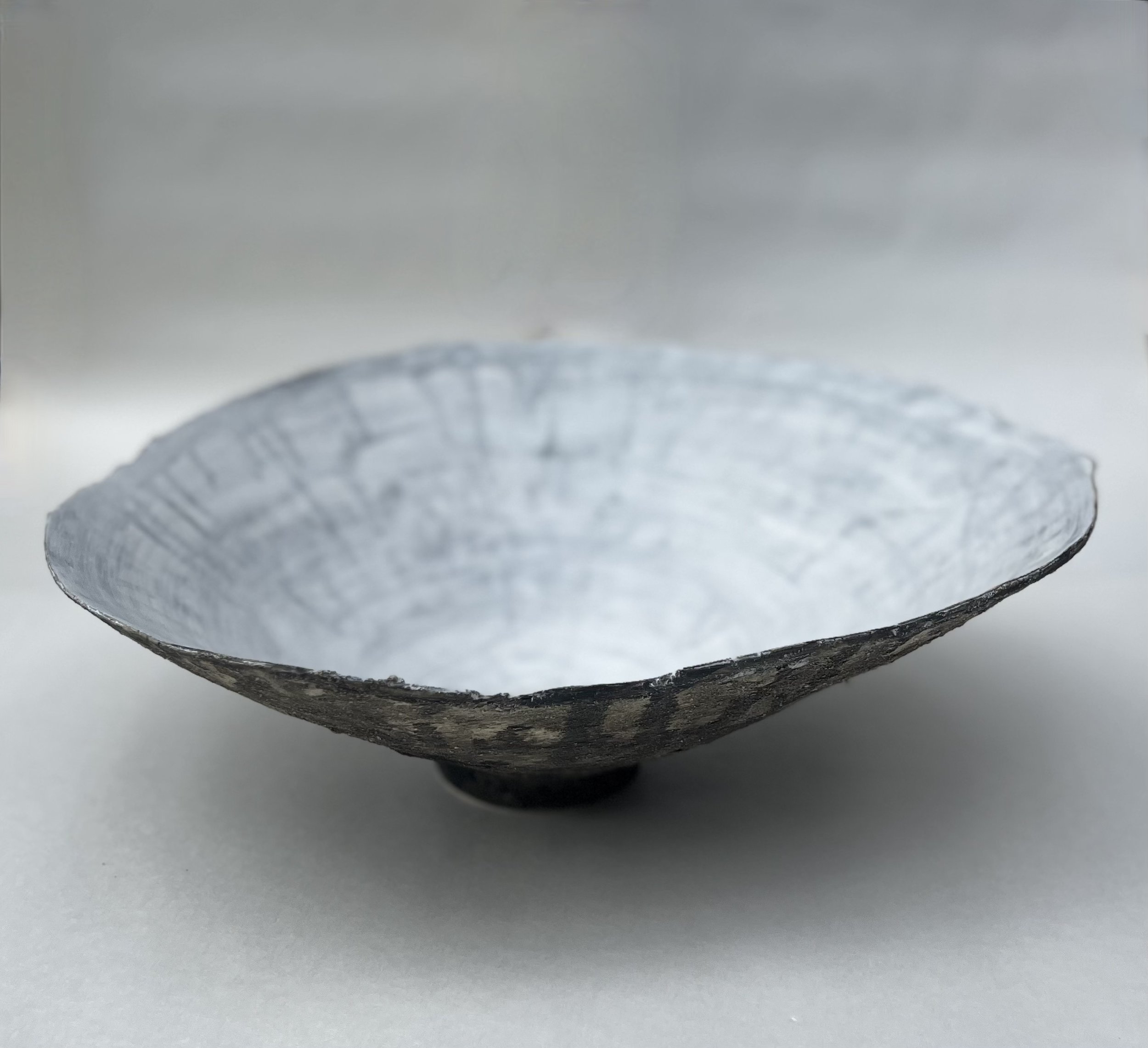 LEPIC052 Large White Drip Bowl-5.jpeg