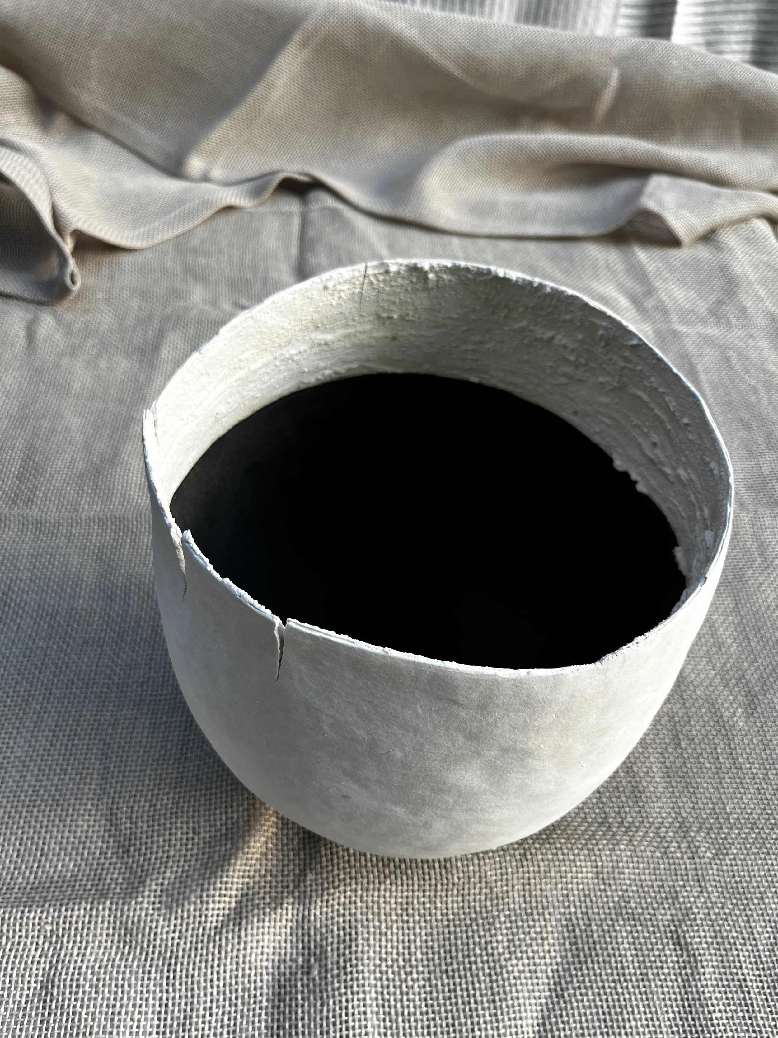 LEPIC106-Tall Bowl with Cracks-7.jpeg