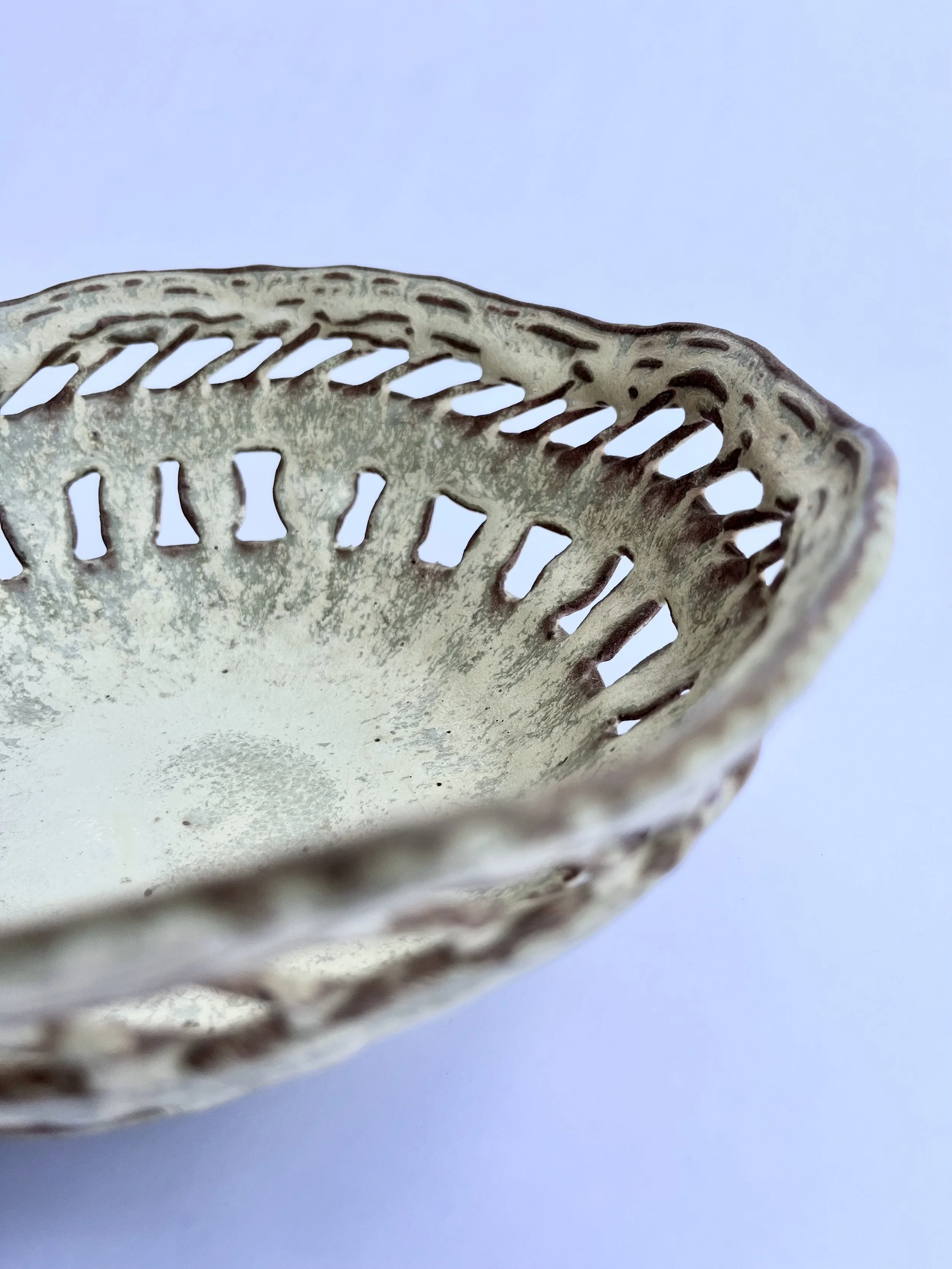 LEPIC039-Yellow basket Bowl-5.jpeg
