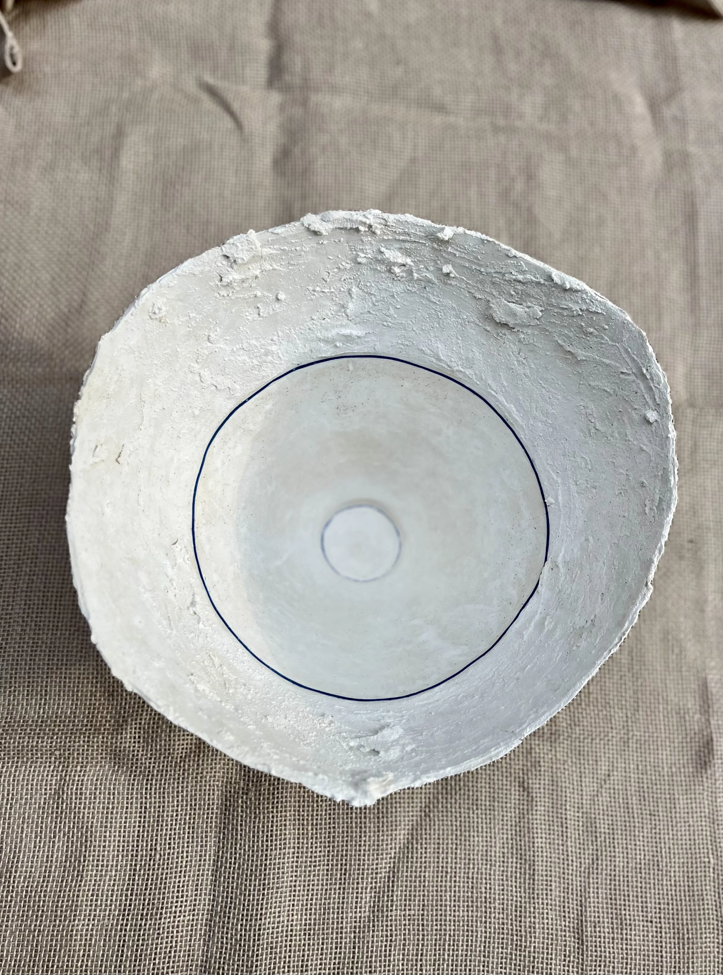 LEPIC053- White Texture Bowl with Blue Mishima-1.jpeg