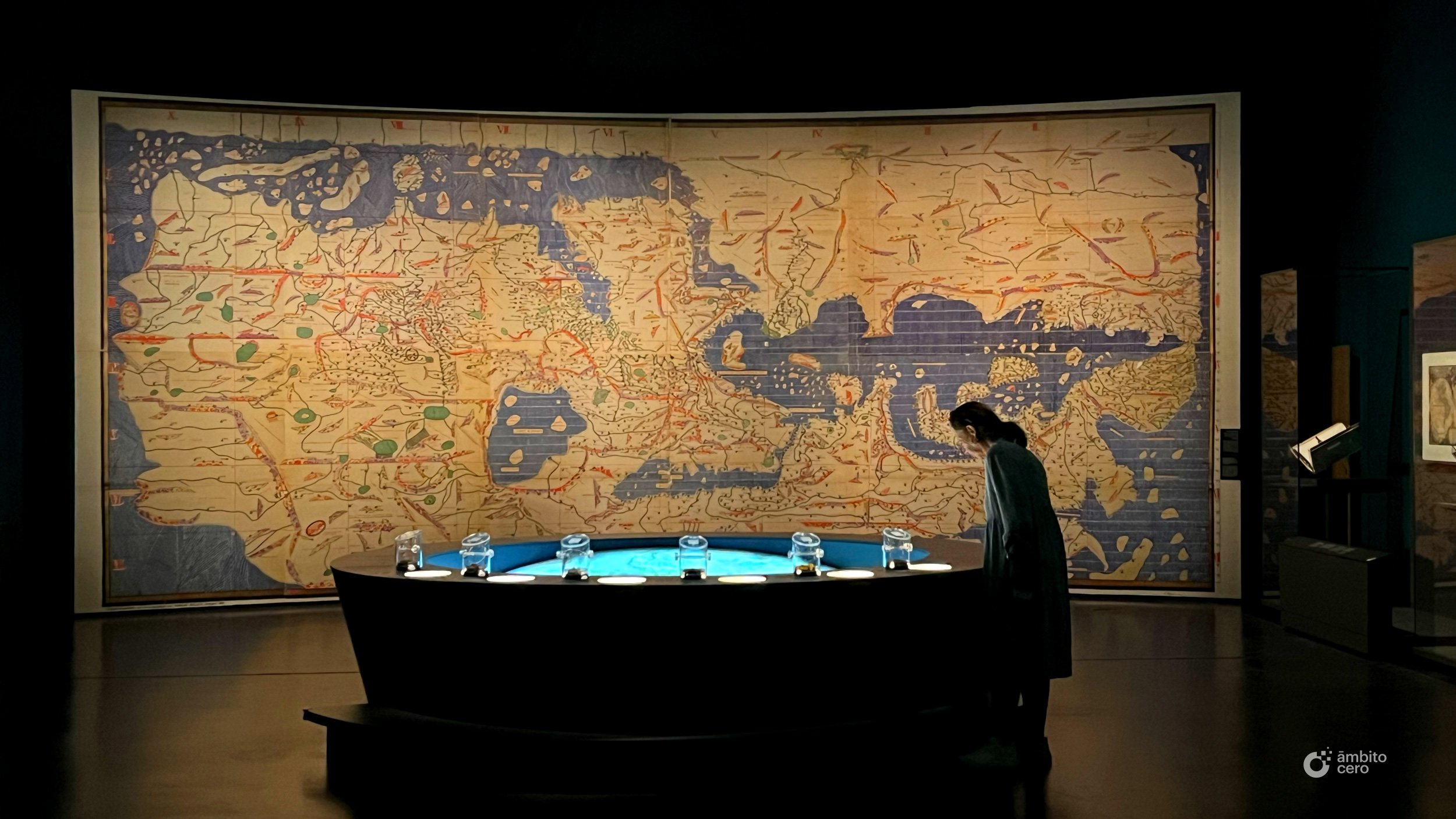 33-a-seat-at-the-table-mia-qatar-islamic-art-arte-islamico-doha-qatar-exhibition-museum-ambito-cero-dining-with-the-sultan-exposicion.jpg
