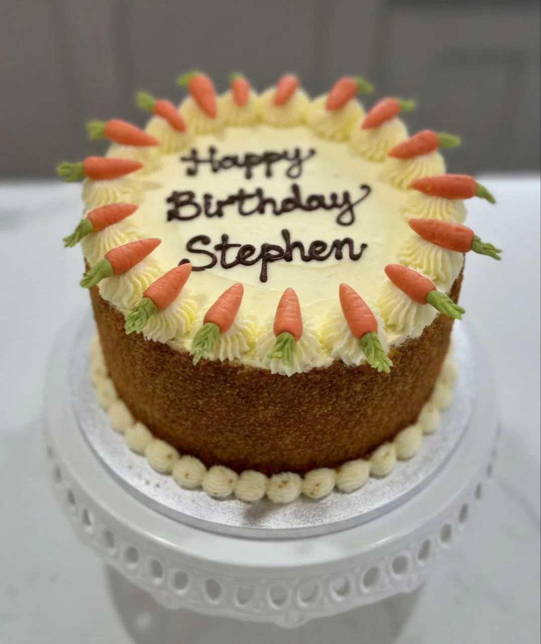 Carrot cake with hand-made fondant carrots