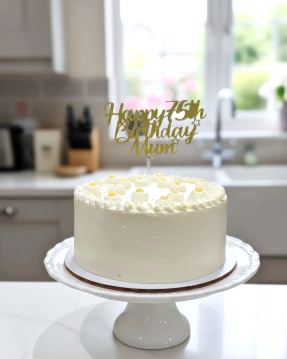 Lemon sponge with lemon curd filling