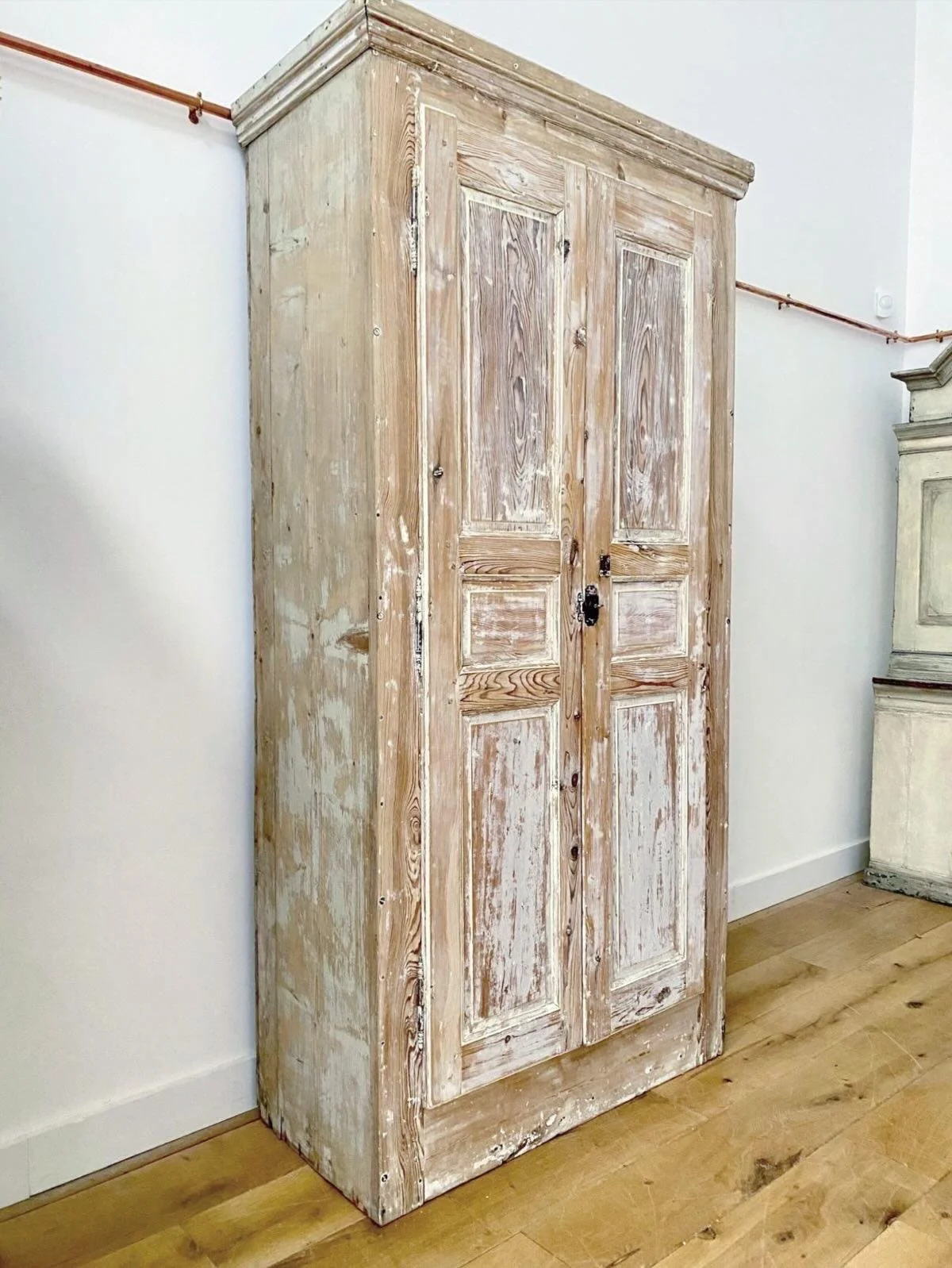 WhatsApp Image 2026-04-24 at 00.28.54 (1).jpeg