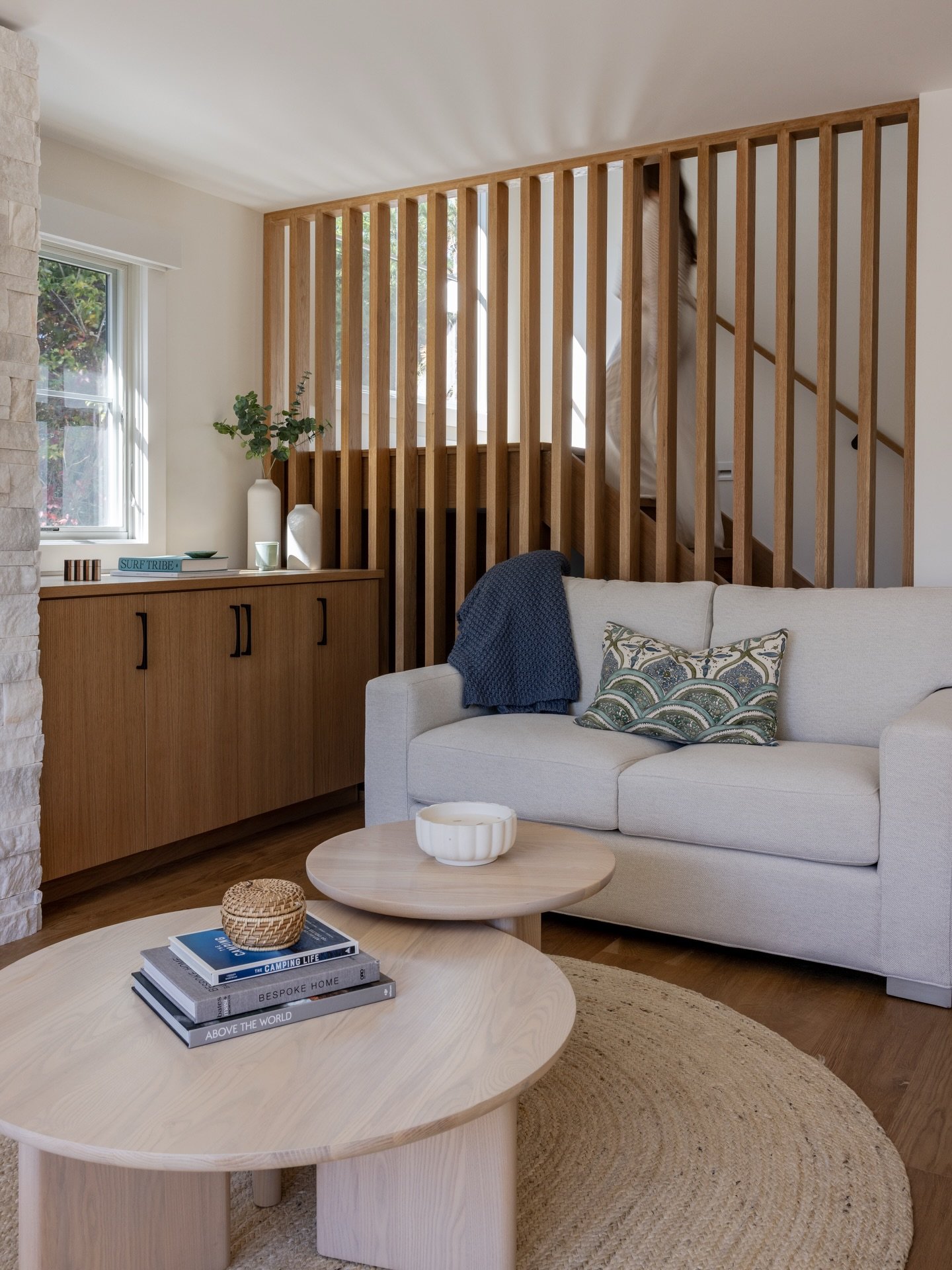 When the light hits just right ✨

Amagansett interiors for @lmsdesignllc

// hamptons photographer, interior design photographer, hamptons interiors, hamptons style, design photographer, interiors, editorial photographer