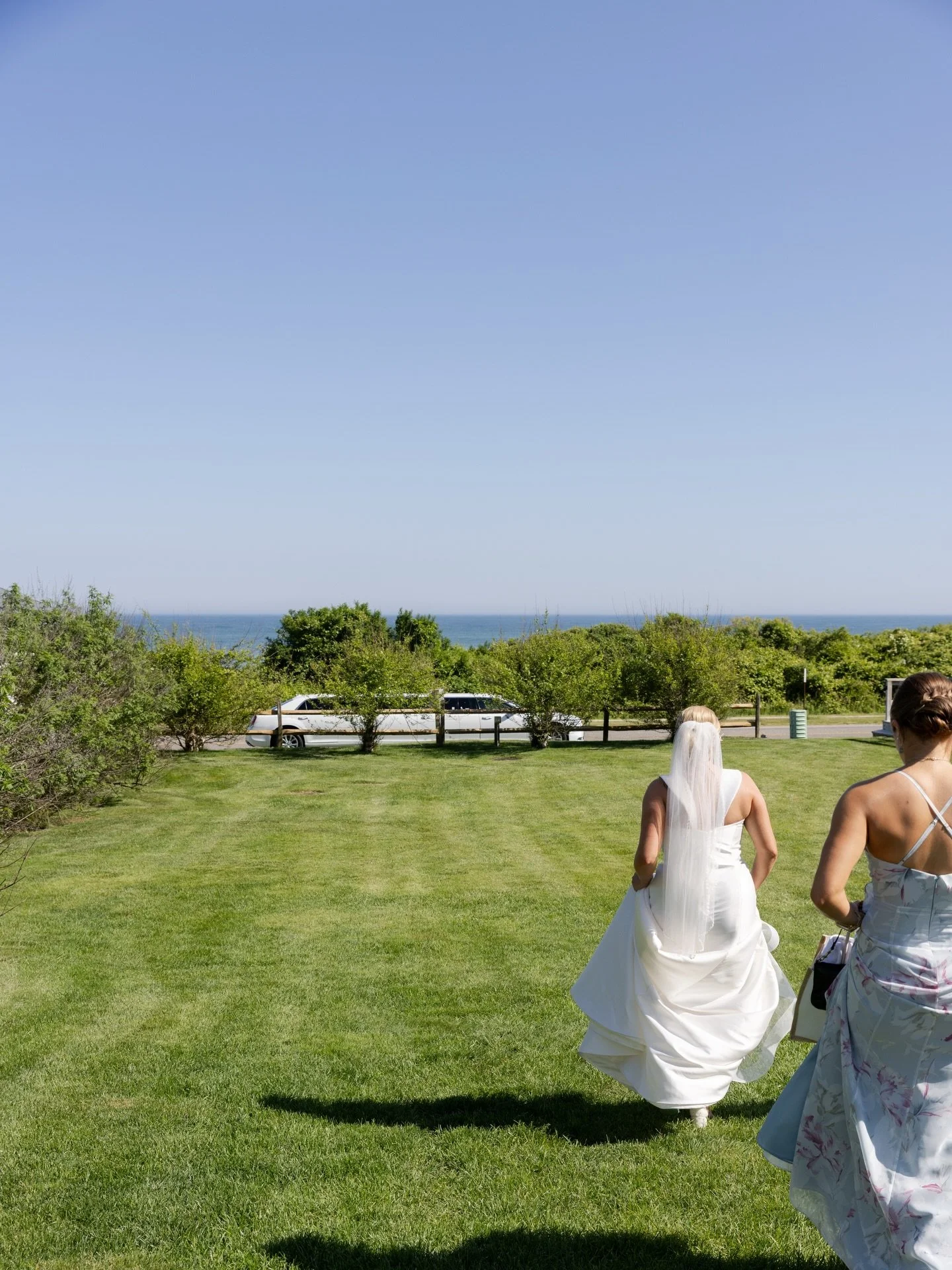 Heather &amp; Will&rsquo;s Montauk Wedding ✨

// Hamptons wedding photographer, wedding photographer, couples photography, Hamptons wedding,