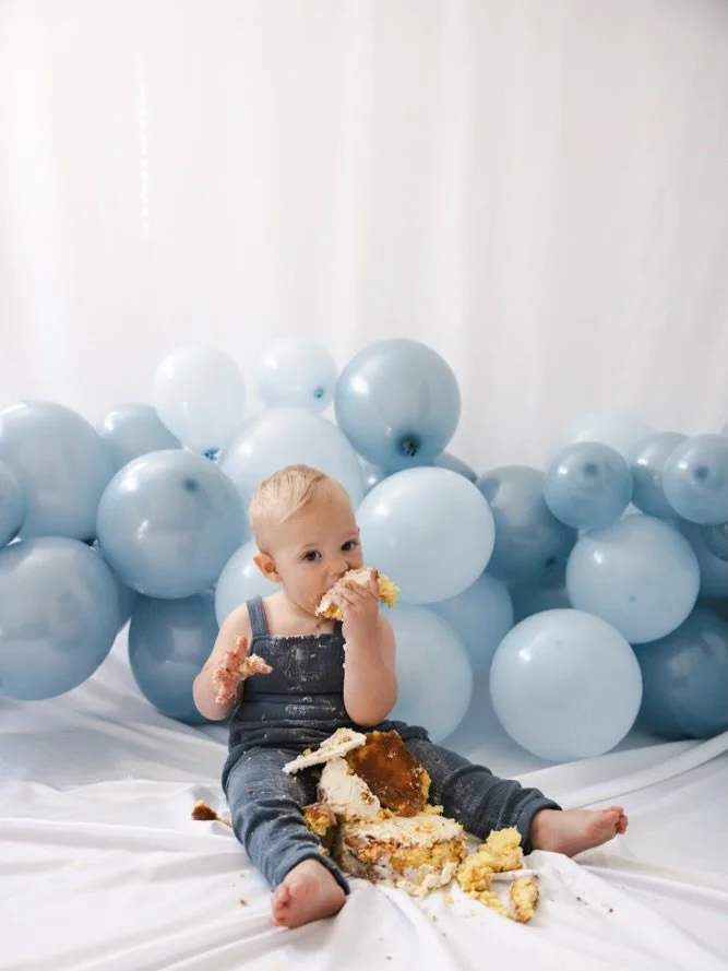 Cayden&rsquo;s cake smash 🩵