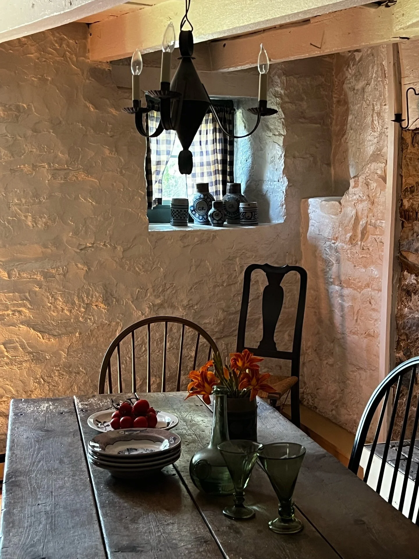 Mornings with Historic Homes Magazine.  Hello Summer everyone.  Lillies and fresh tomatoes are truly a sign of Summer.  Featured in our newly released Summer issue is this historic home in New Jersey.  Order your copy today by visiting our website: w