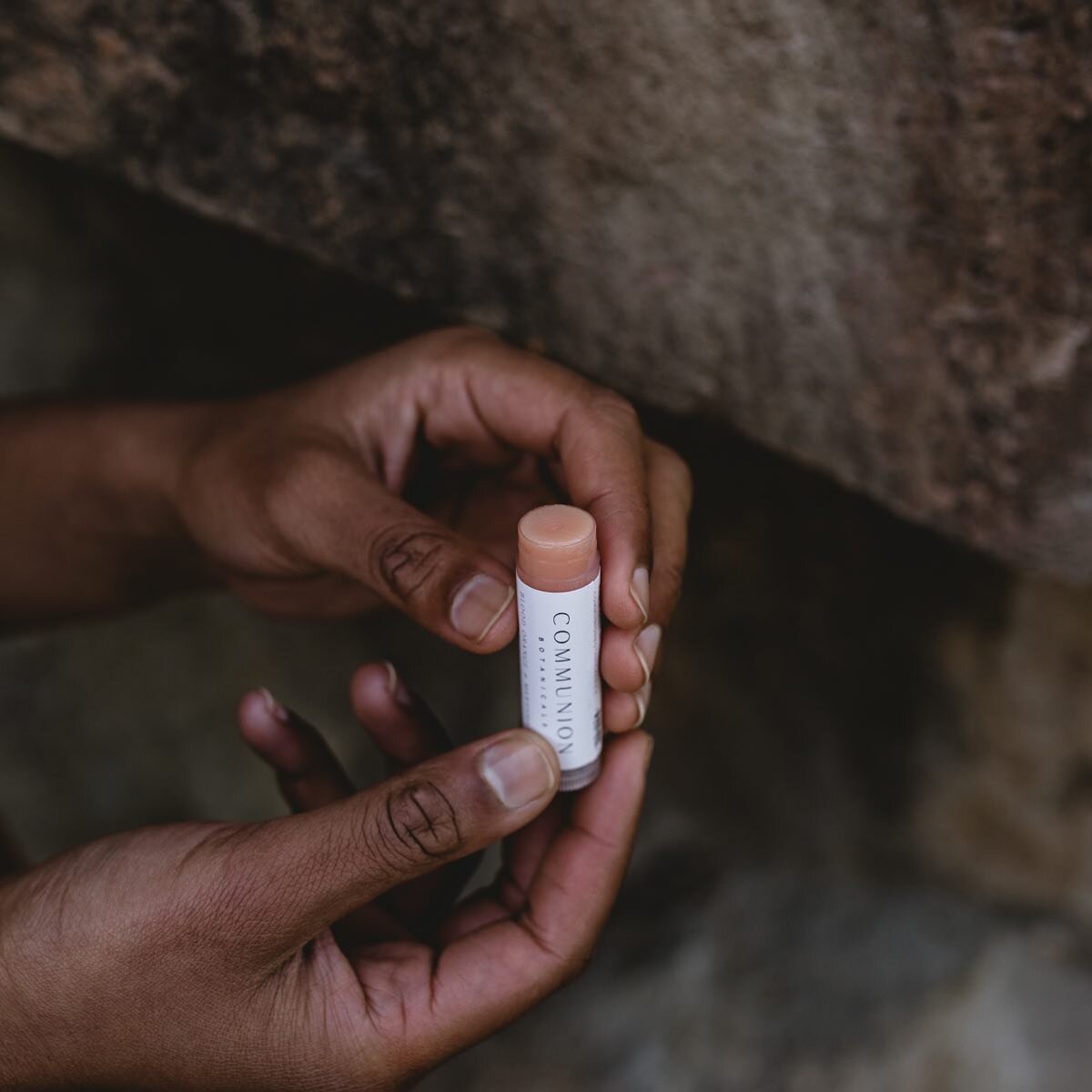 Blood orange + Marshmallow Lip Care is back in stock online!🍊

It&rsquo;s the perfect sheer tint for Spring that&rsquo;s formulated with organic botanical oils, butters, and soothing marshmallow root to soften and hydrate lips.

Available in our onl