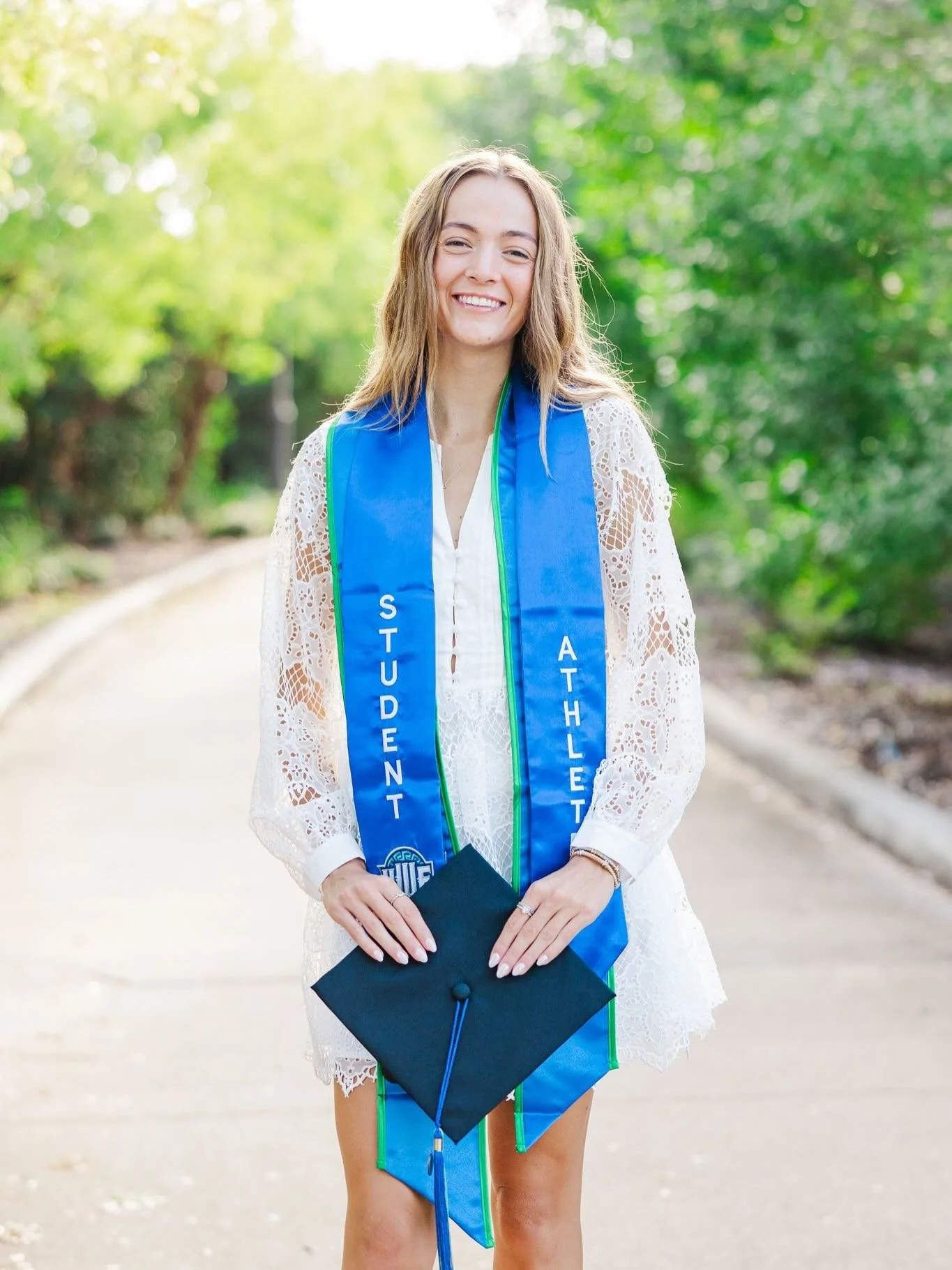 Huge congratulations to our Medical Assistant, Chlo&eacute; who completed her B.S. in Biomedical Sciences at UWF. Up next, Chlo&eacute; is applying for PA school to further her education and passion for medicine! Congrats! 

#TaylorDerm #MedicalAssis