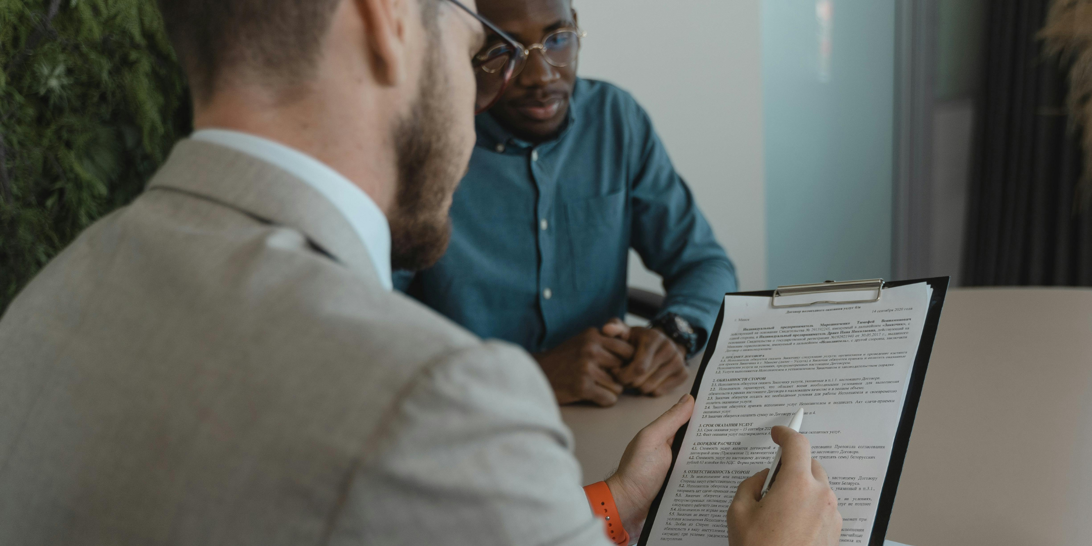 Webinar: Why Employers Ignore Your Resume &amp; LinkedIn — And How to Fix It