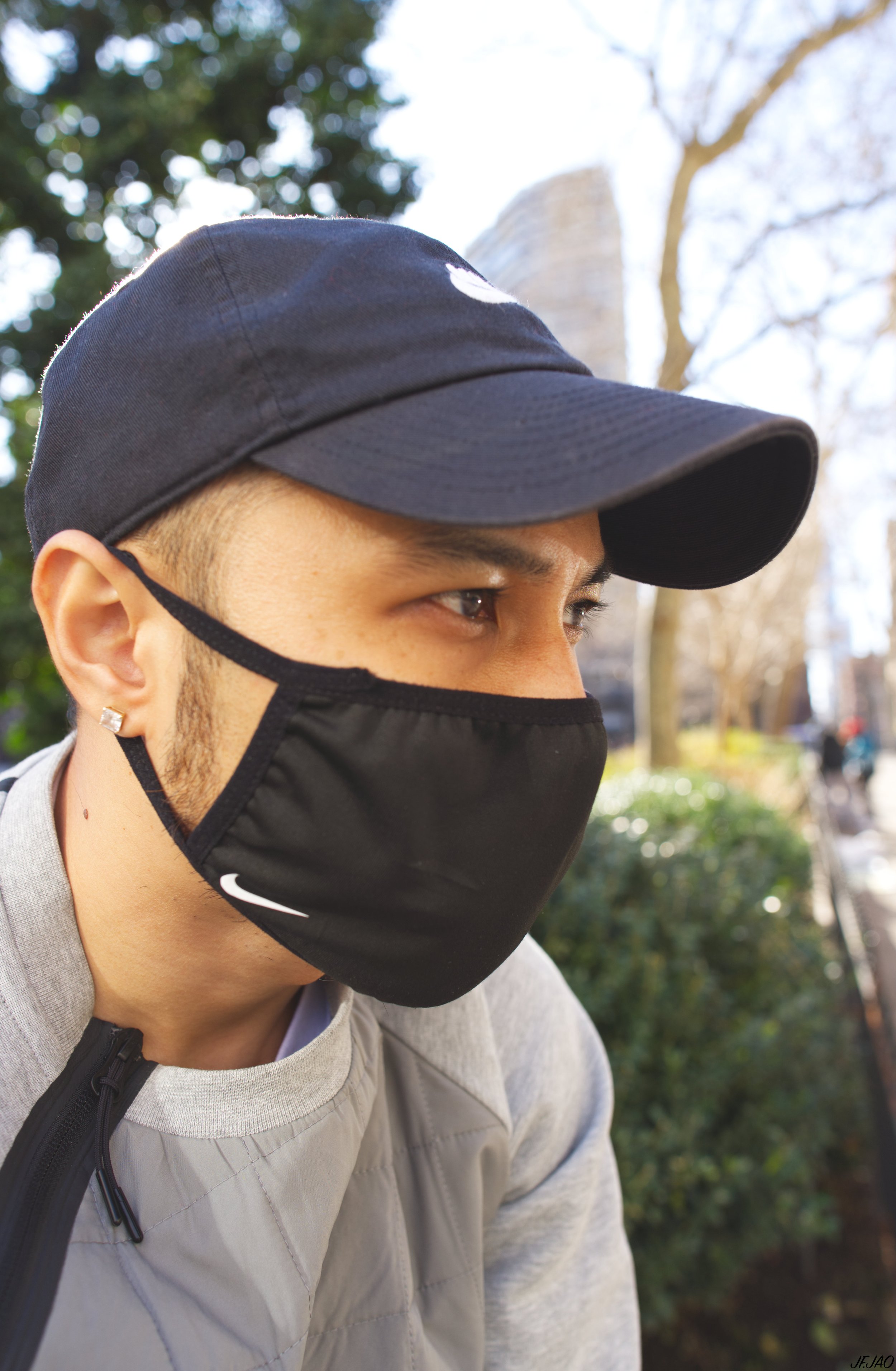 NikeFacemask.jpg