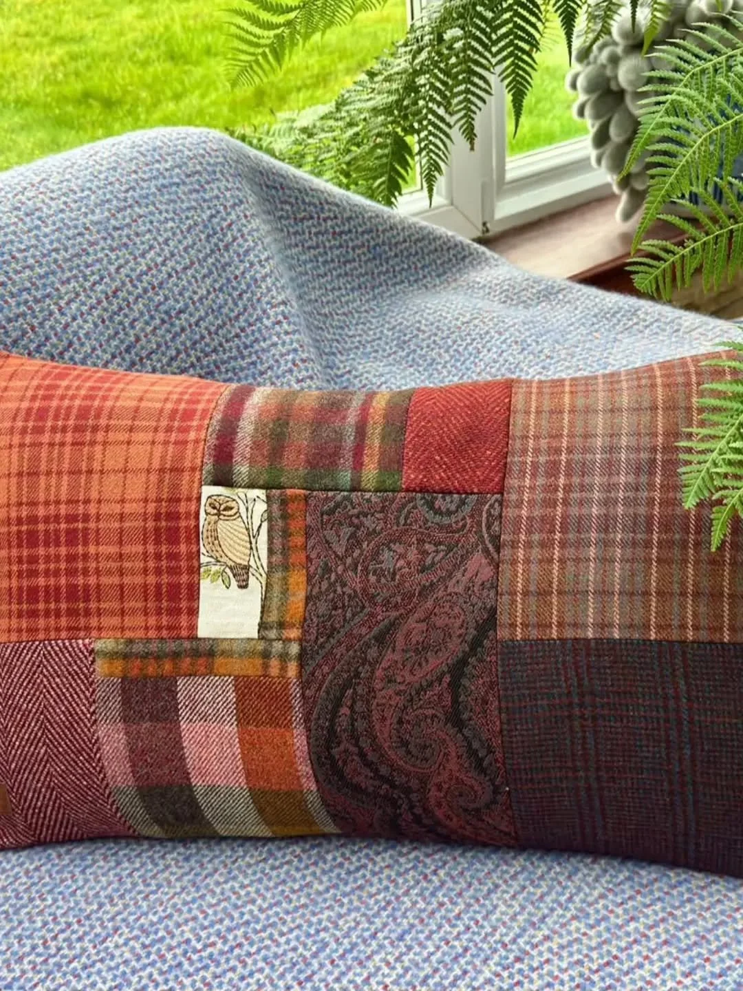 July is here so time to introduce our first guest crafter.

@baigalidesigns is a new guest for us with her beautiful cushions and throws.

Lesley creates her cushions and throws from her studio in Edinburgh using Scottish tweeds and pure wool fabrics