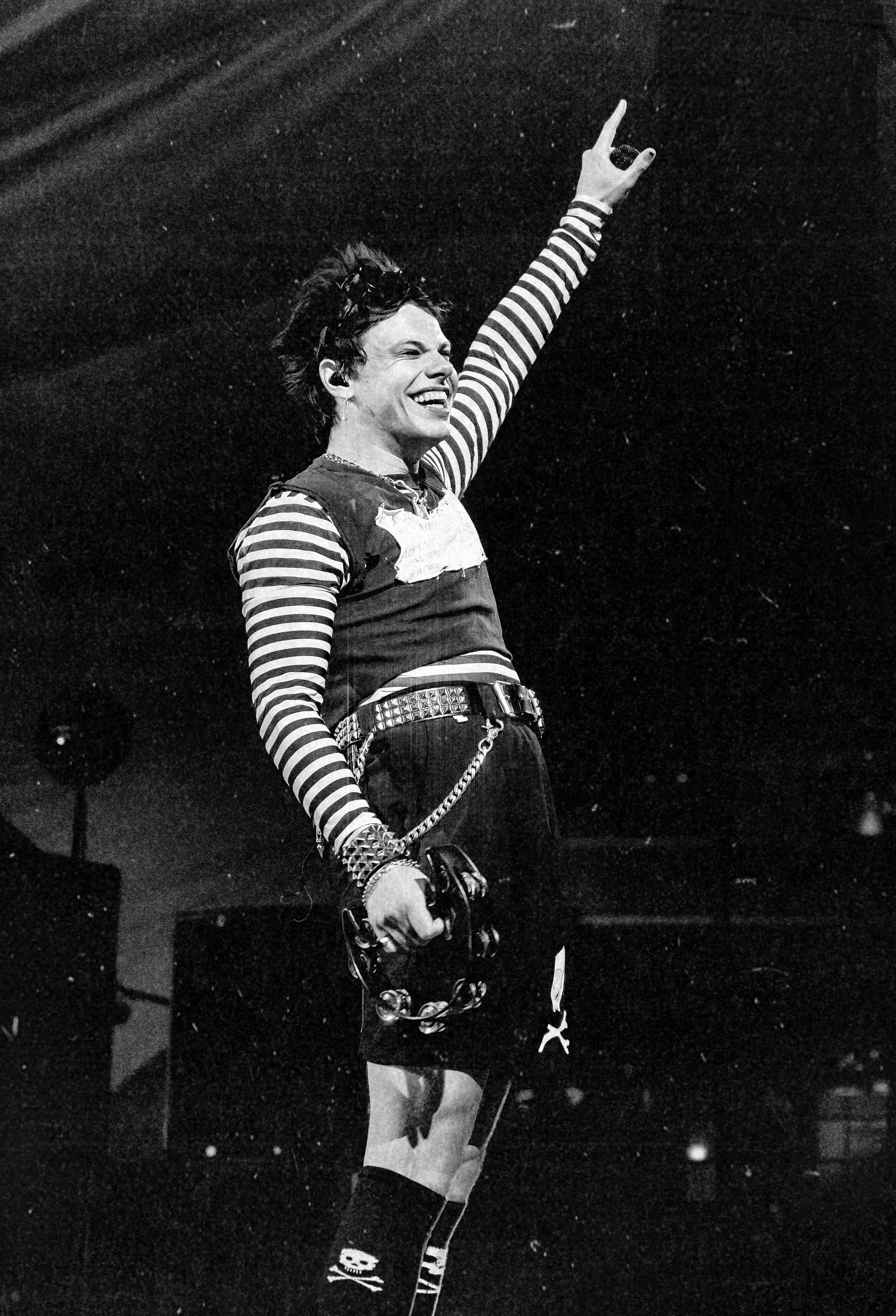 Yungblud_83.jpg