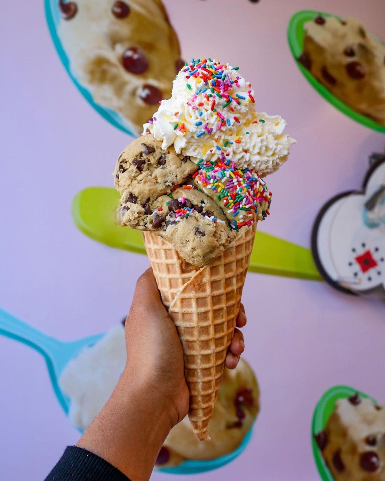 Here&rsquo;s the scoop: A sweeter weekend starts at @CookieDoughDreamsLA 🍪#OvationHollywood #CookieDoughDreams