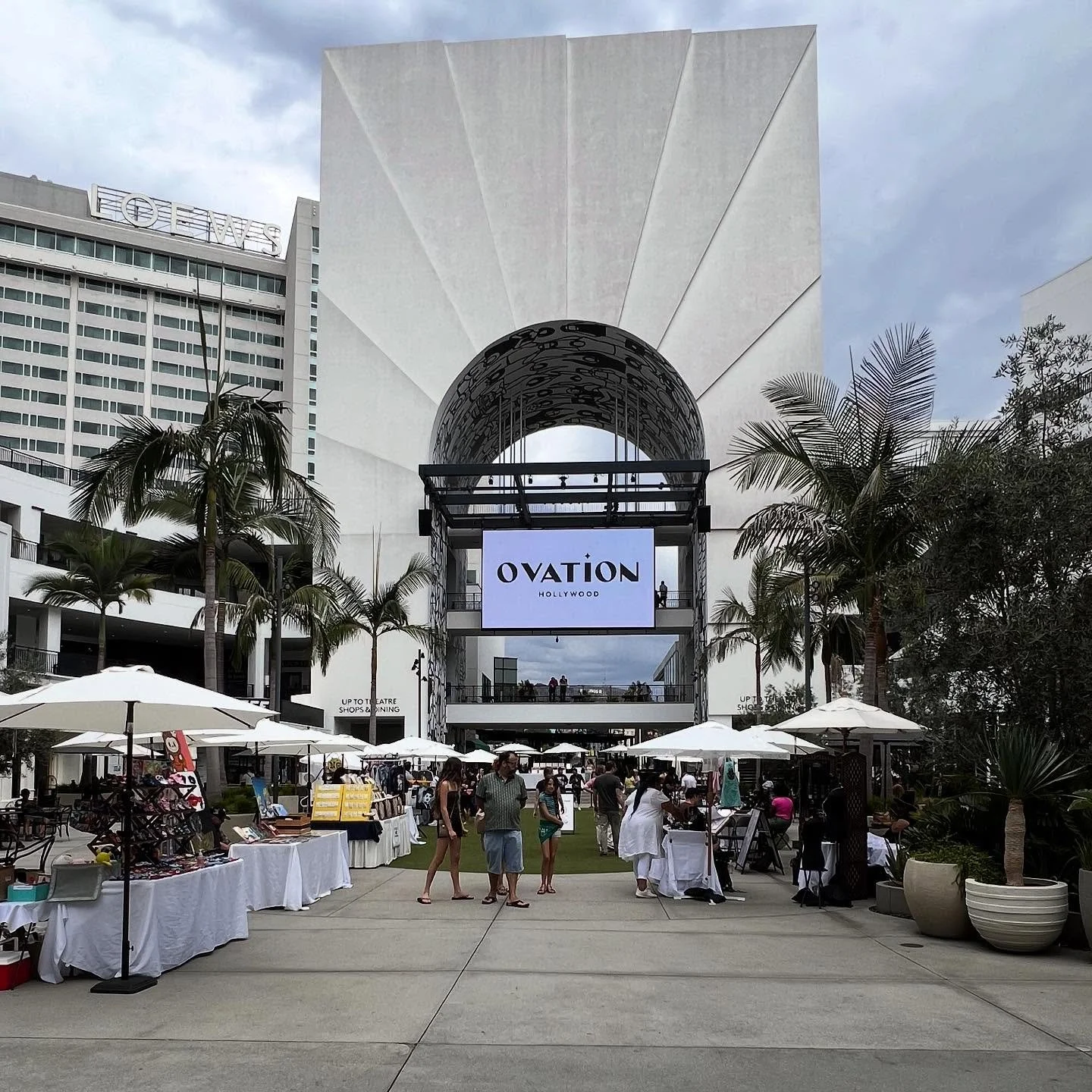 Mark your calendars! The @socaletsyguild market will be back in our Courtyard October 24 from 2-7pm.  Come shop from the best local makers and artists, featuring unique, handcrafted goods that will get you into the spooky season spirit 👻 
 
Featurin