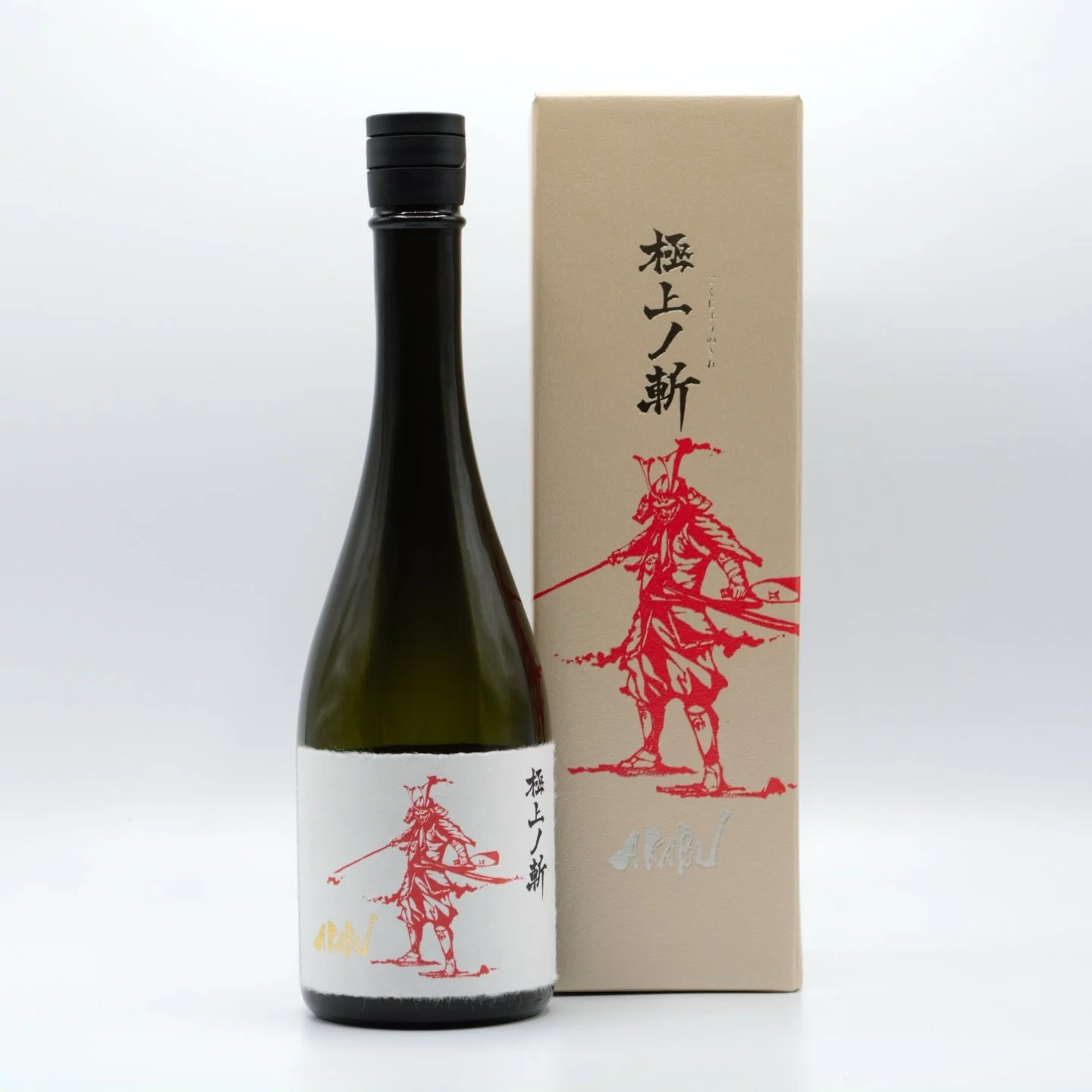 Akabu &lsquo;Gokujo no Kire&rsquo;. A subtle refresh to its appearance.  Inside remains the same - Akabu&rsquo;s signature, finely honed elegance.
We hope you enjoy Gokujo no Kire in its new form.

赤武 極上ノ斬。装いが少し新しくなりました。
中身はそのまま、赤武らしい、研ぎ澄まされた味わい。
新しい