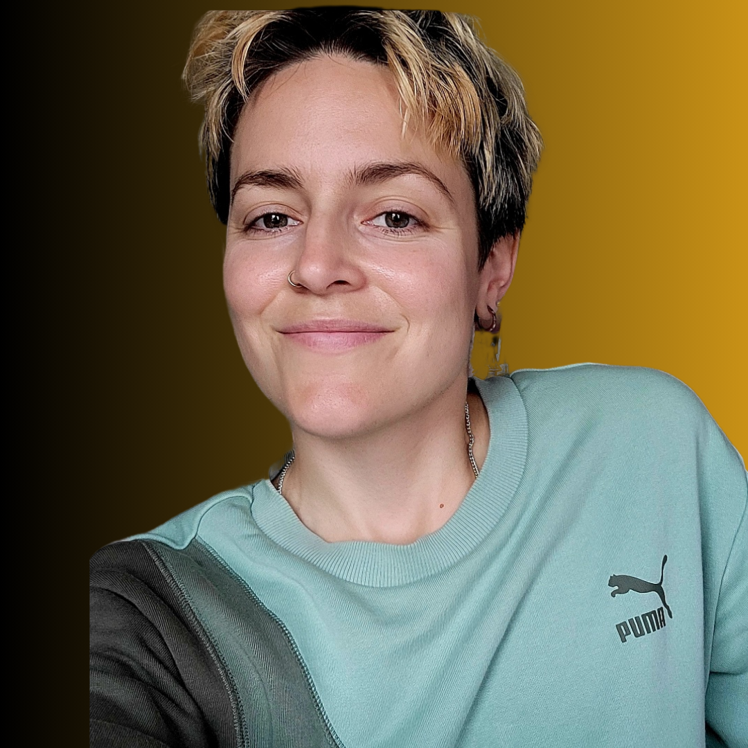 Bri headshot.png