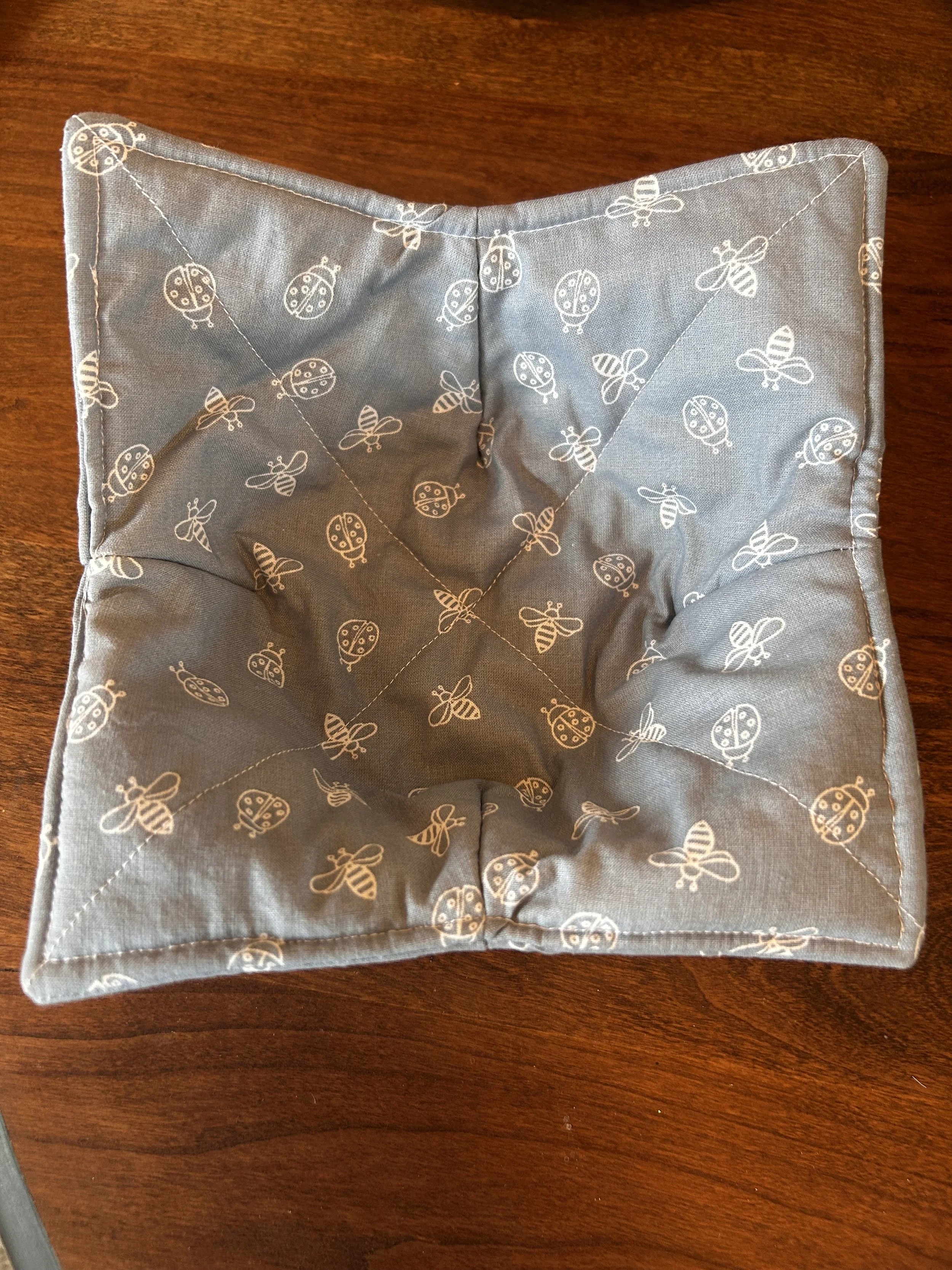 Blue Bee's  Bowl Cozie