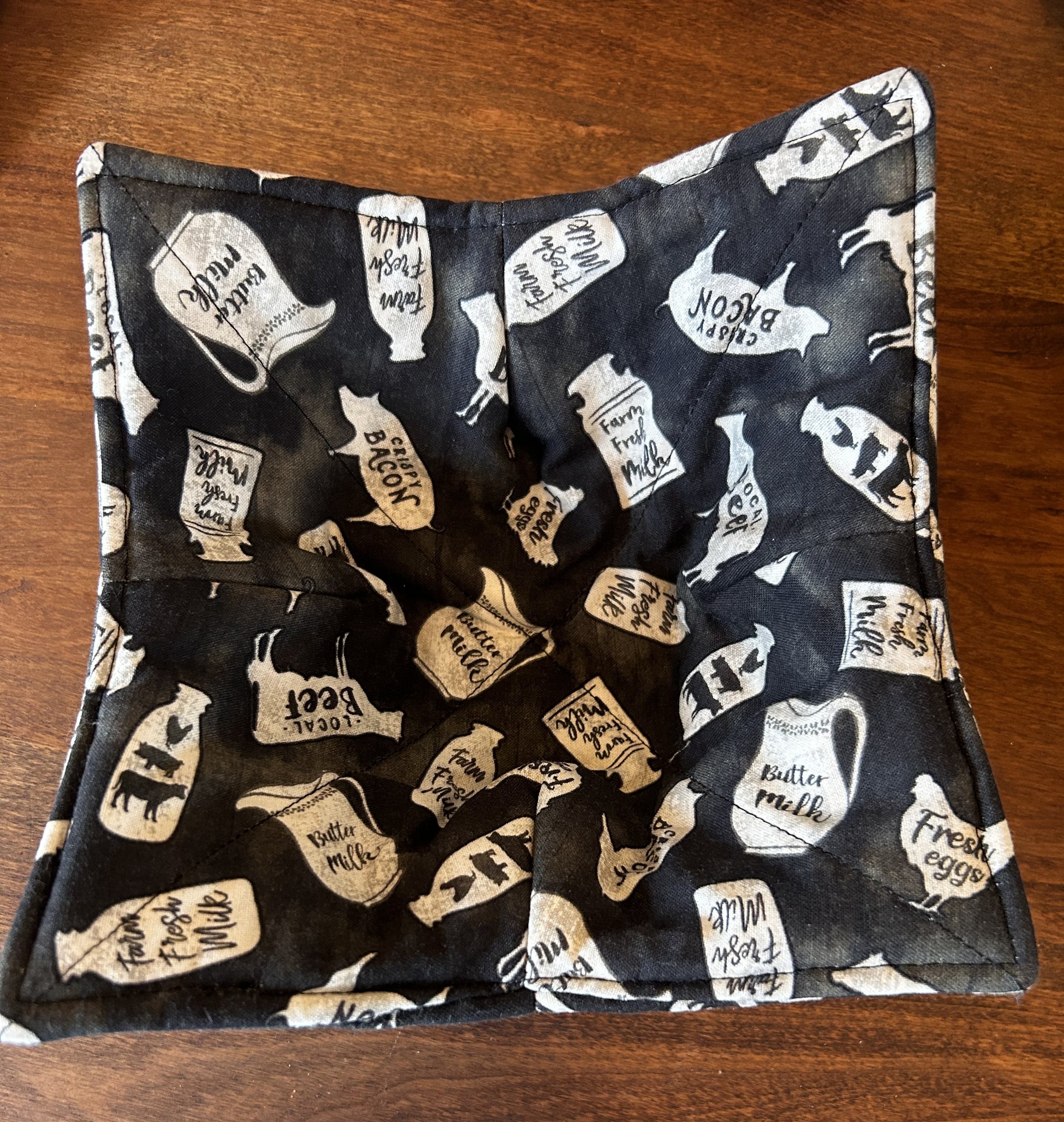 B&W Farm Stand Bowl Cozie