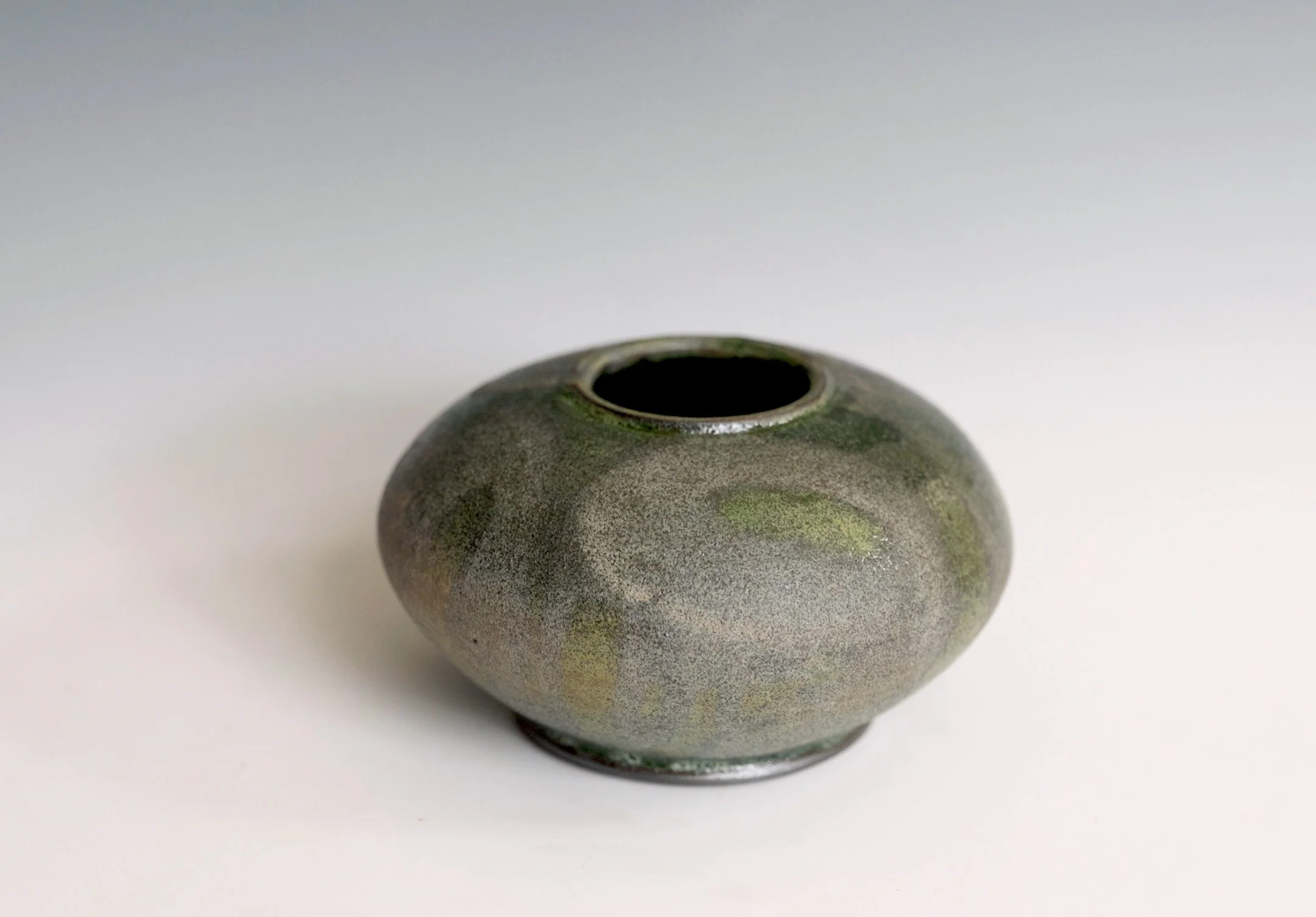 Round Vase