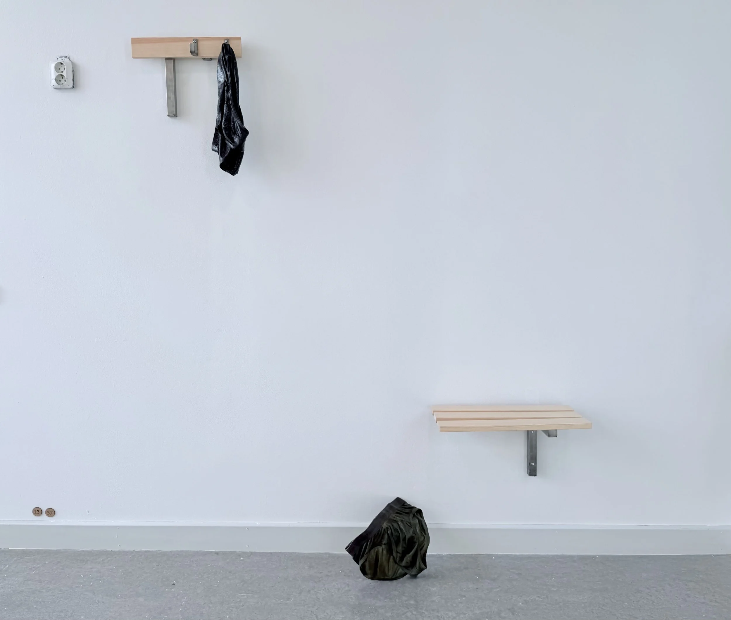 Male underwear_Freddy Houndekindo_performance_dance_Art_durational_choreography_installation.jpeg