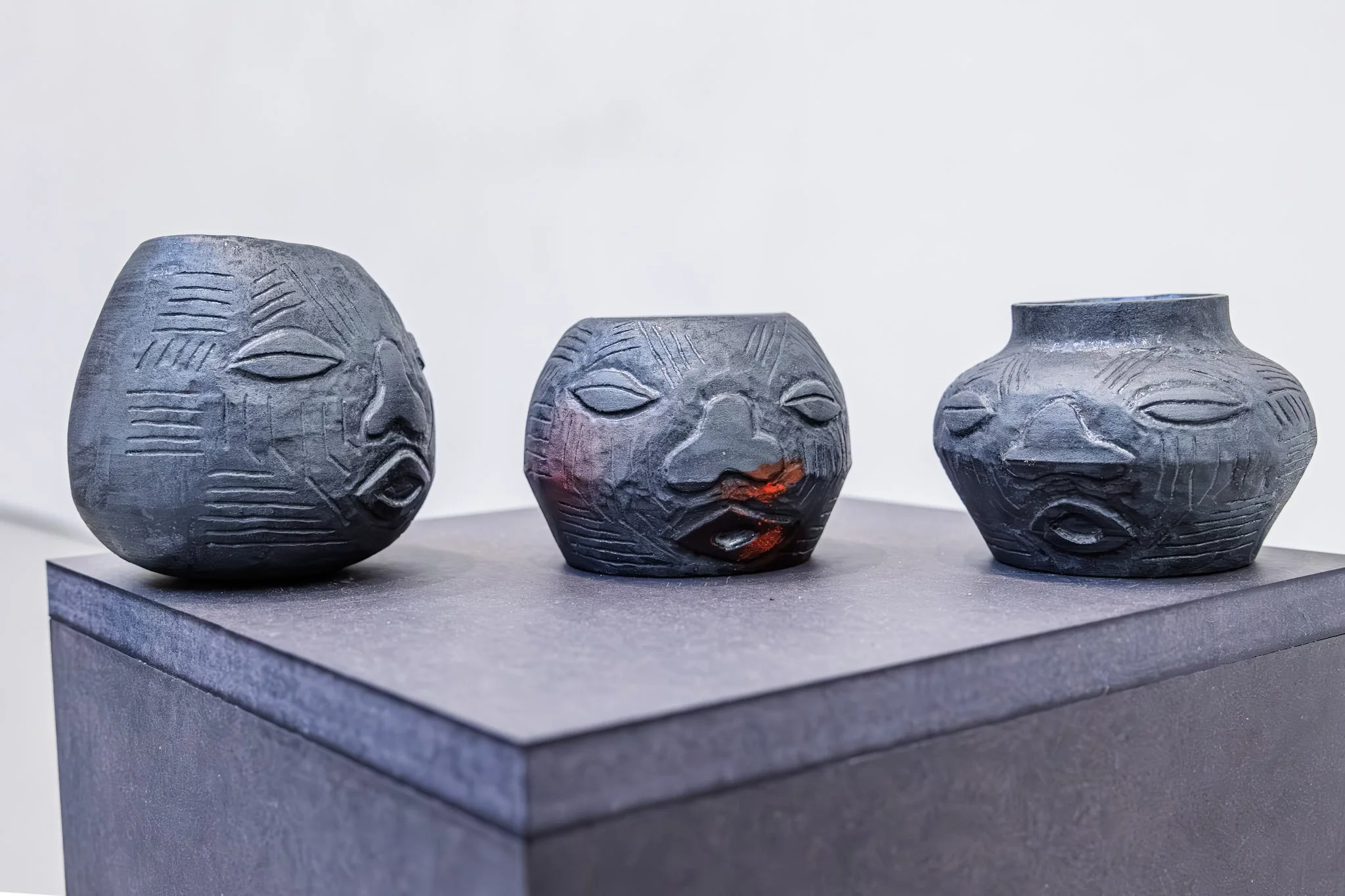Freddy_Houndekindo_ceramic_art_choreography_Dance_Clay_Fry Figure4.jpg