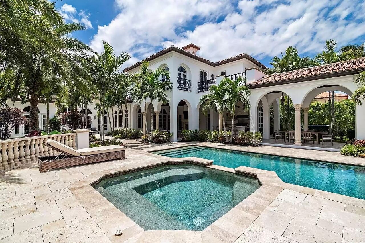⭐️Another year insuring this phenomenal estate in Steeplechase 🙌

Upon renewal, our agents will shop your policies for you to guarantee you continue to have the best rate and coverages available!

#protectwhatmatters #customerminded #palmbeachgarden