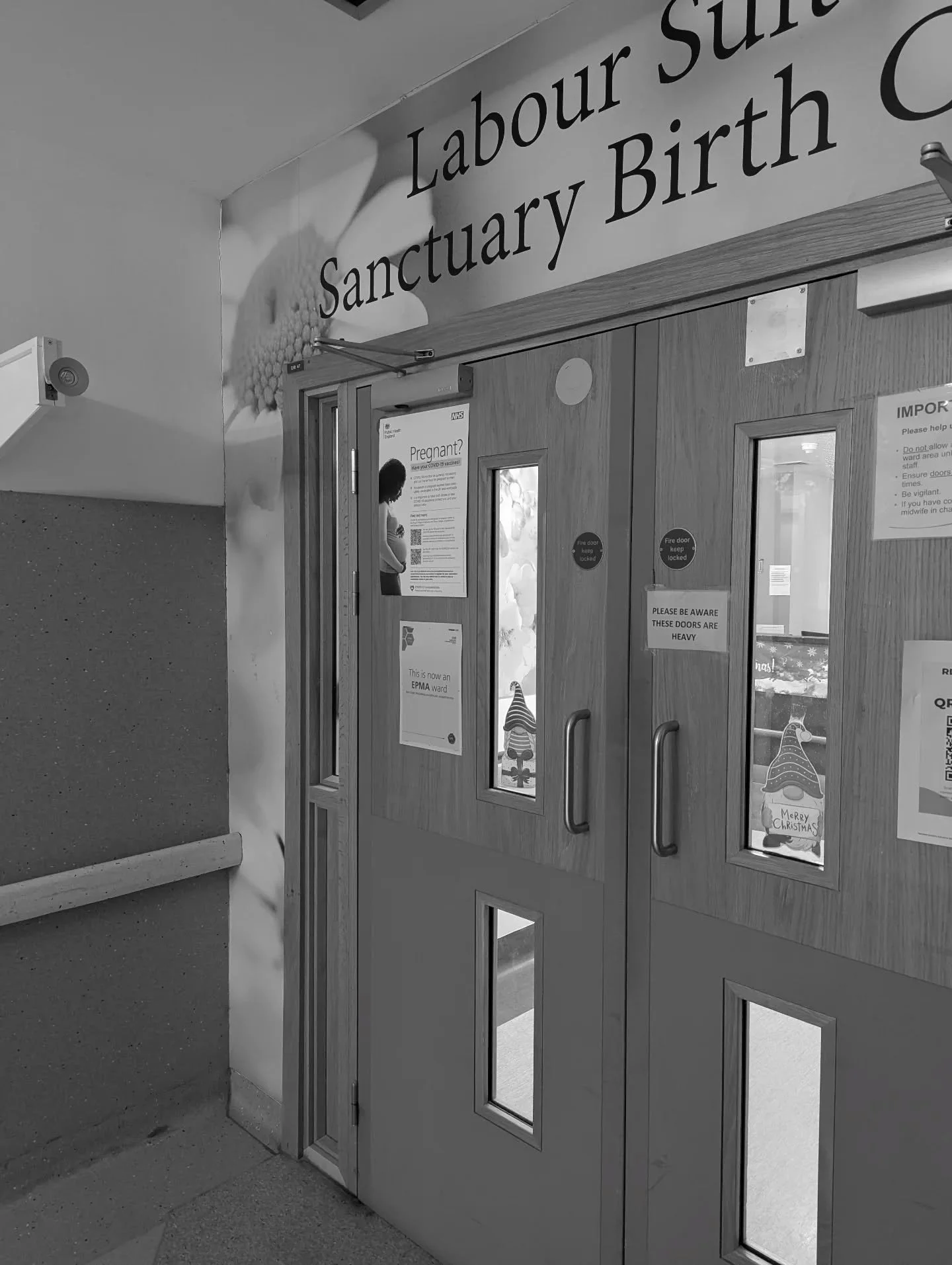 AND THAT'S A WRAP FOR 2025 🎄

Last week I supported my final birth of 2025 to such a wonderful couple ✨ What an incredible year it has been! 

I will be taking a short break before I go back on call on 5th January 2026 to support my first birth of t