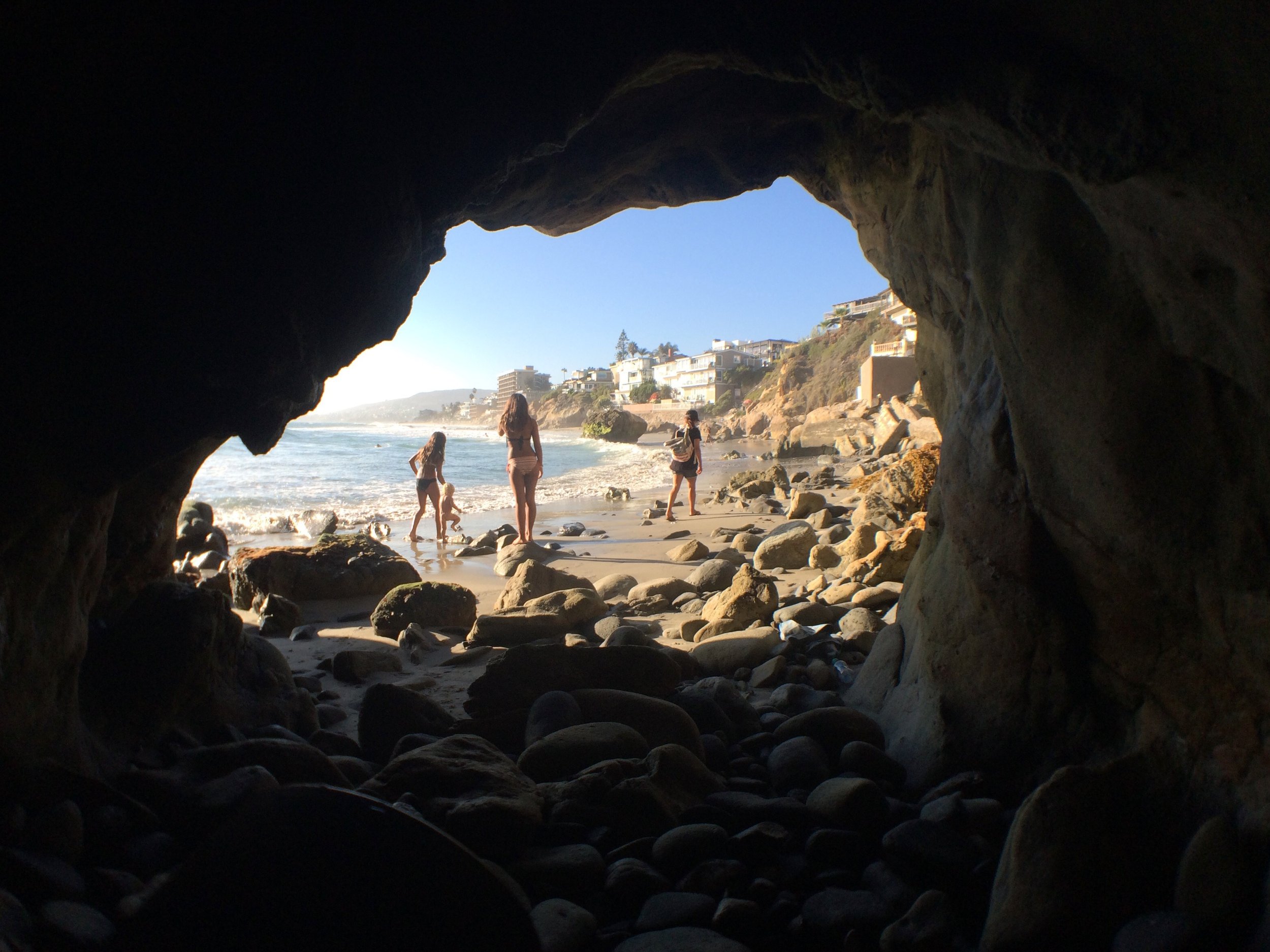Best Three Easy-Access caves in Laguna Beach