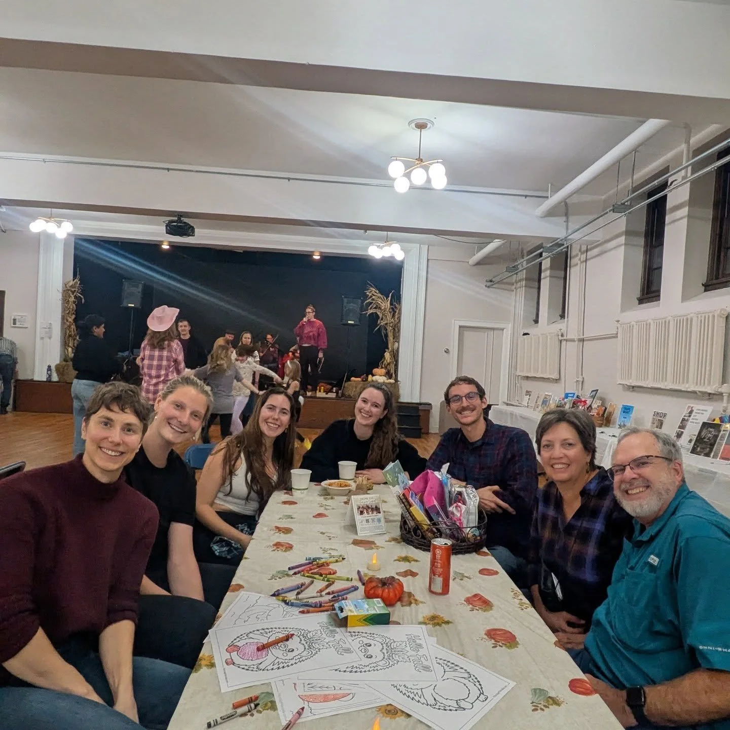 Thanks to everyone who came out to the square dance this past Saturday! It was so special to come together and celebrate community in this playful-no-pressure way to connecting! 🤠✨🪕🍲

There were lots of smiles, tapping, swinging, snacking, and Hal