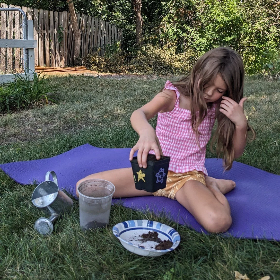 ISHVARA PRANIDANA- Yoga philosophy that teaches the value of surrender and 'trusting the bigger picture.' How do we instill these complex values and teachings like this to our children? 

Holistic Kids Yoga embraces the holistic path of yoga and inco