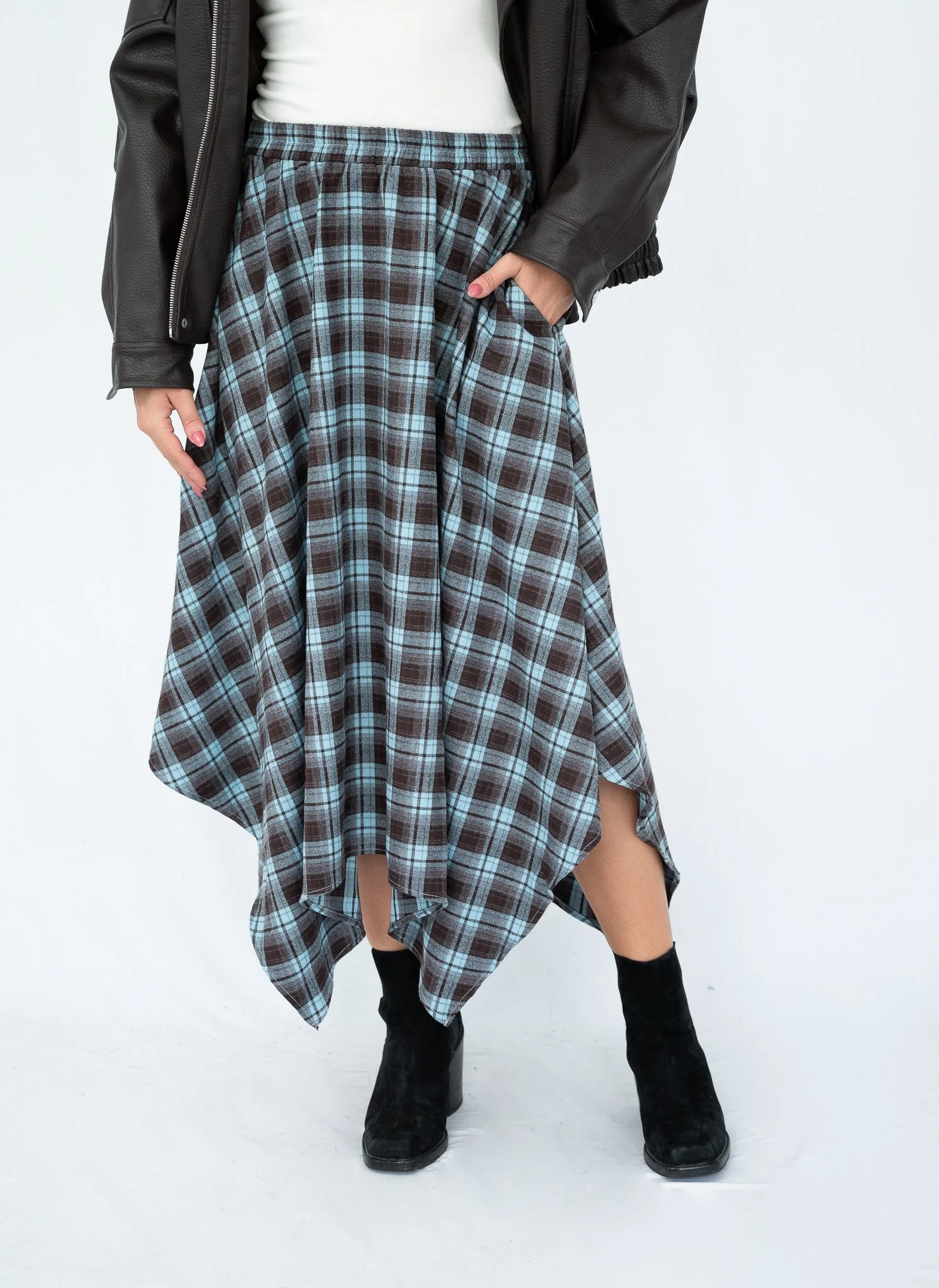 Code: S7265 | Chocolate/Blue & Brown | S, M, L, XL | Wool blend 