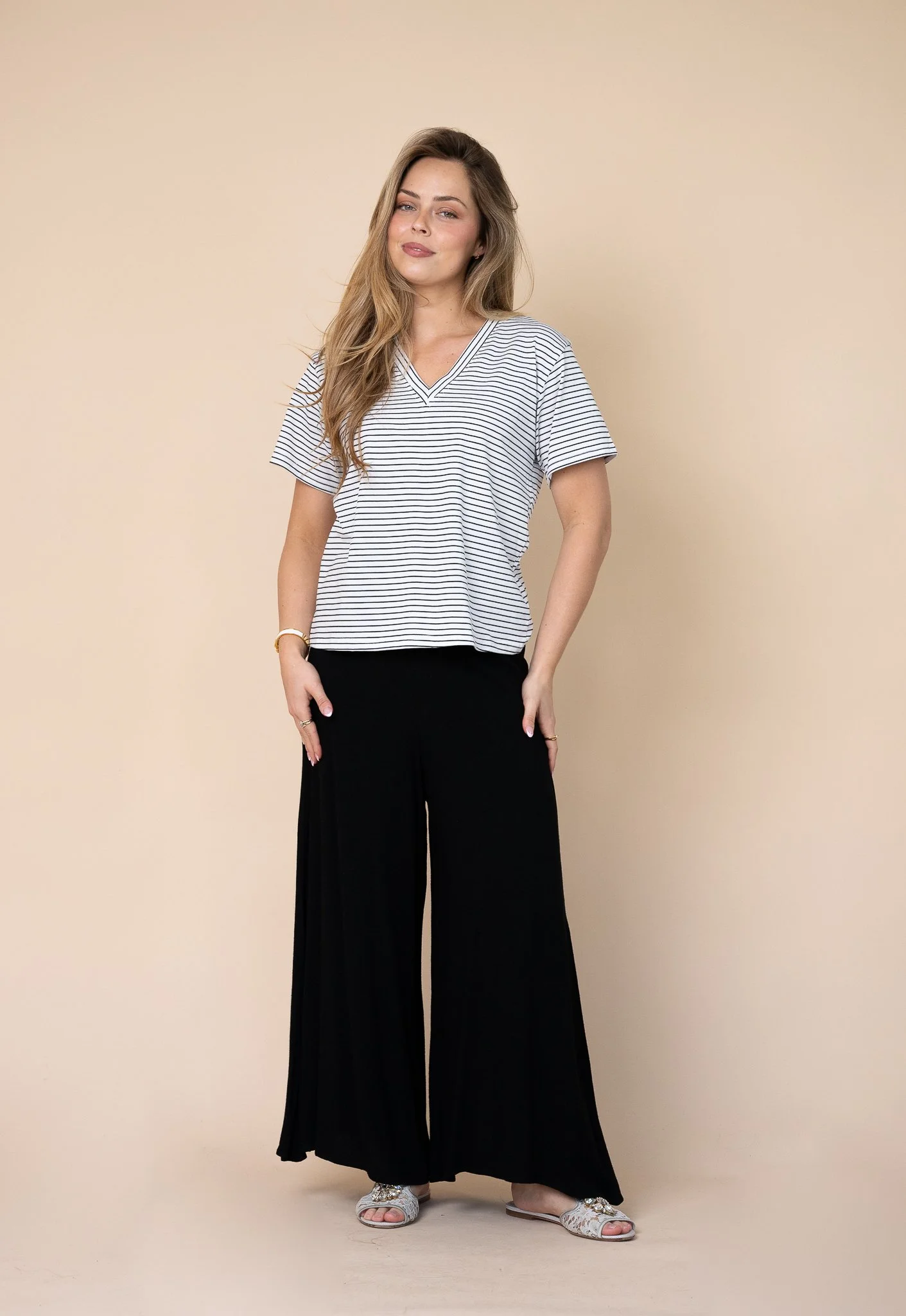 Code: P6141B | Black | 8-16 | Linen/ Viscose | Contact us for more colours