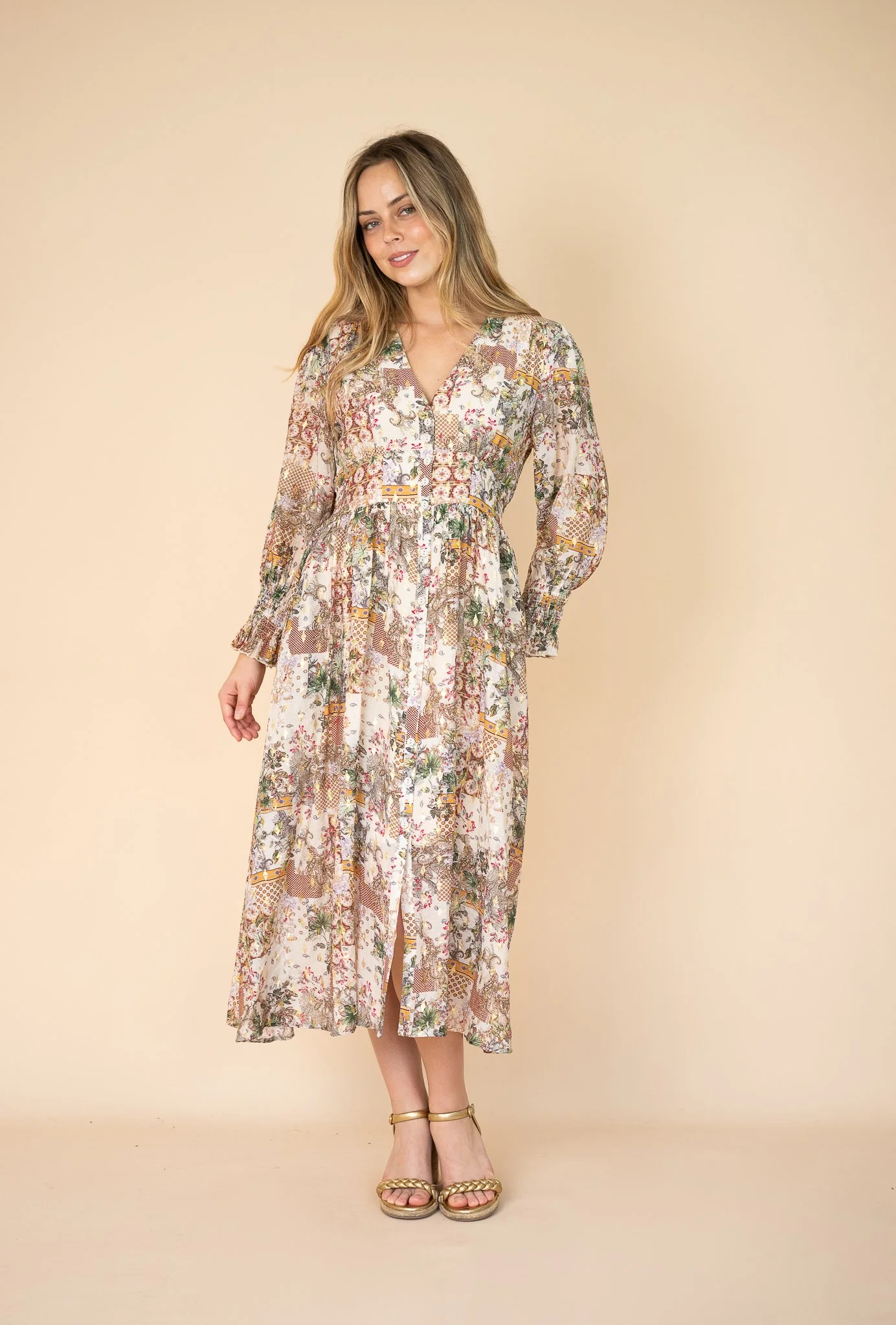 Code: D9009-12C | White | 8-18 | Viscose blend | COMING SOON