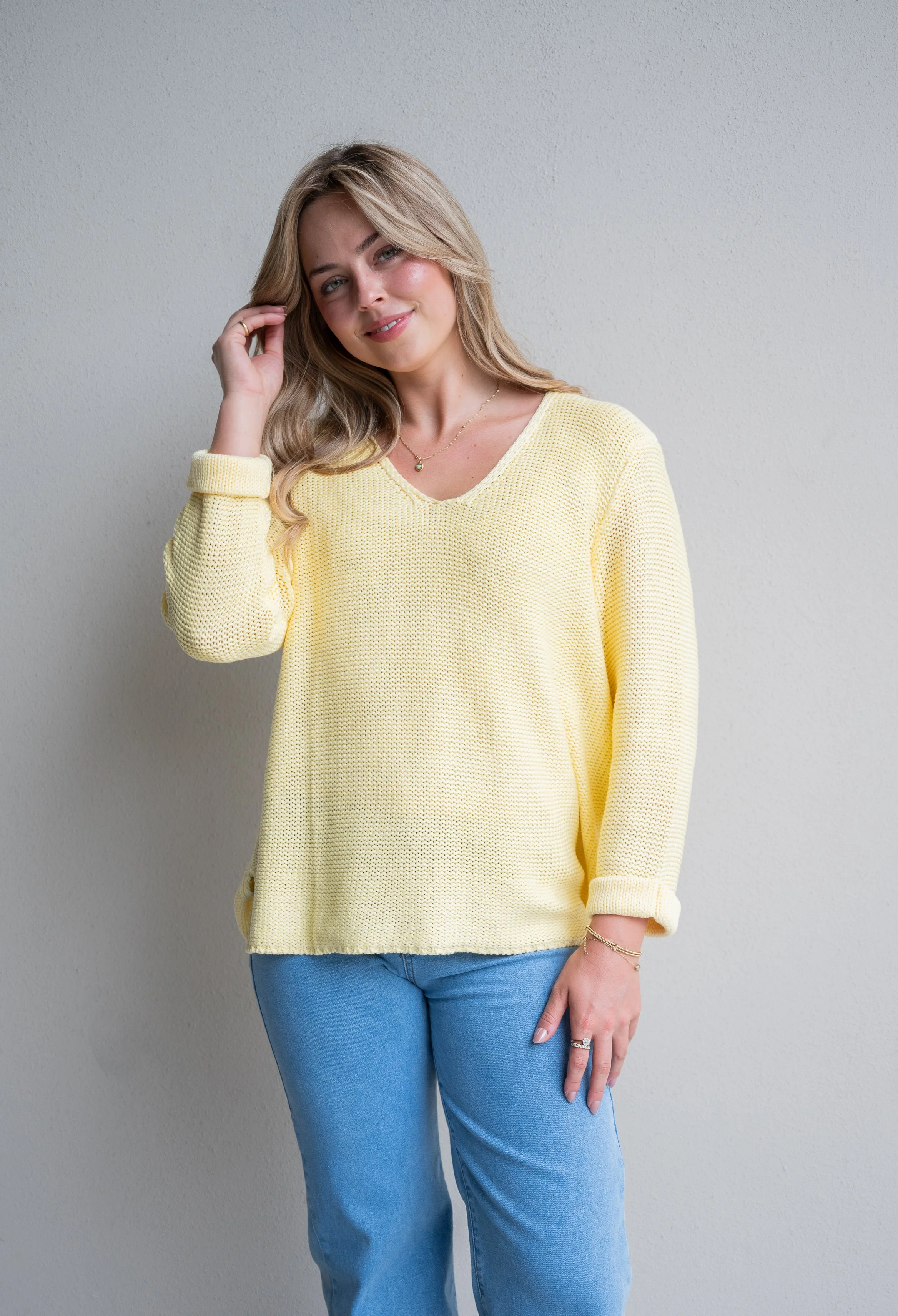 BABY YELLOW