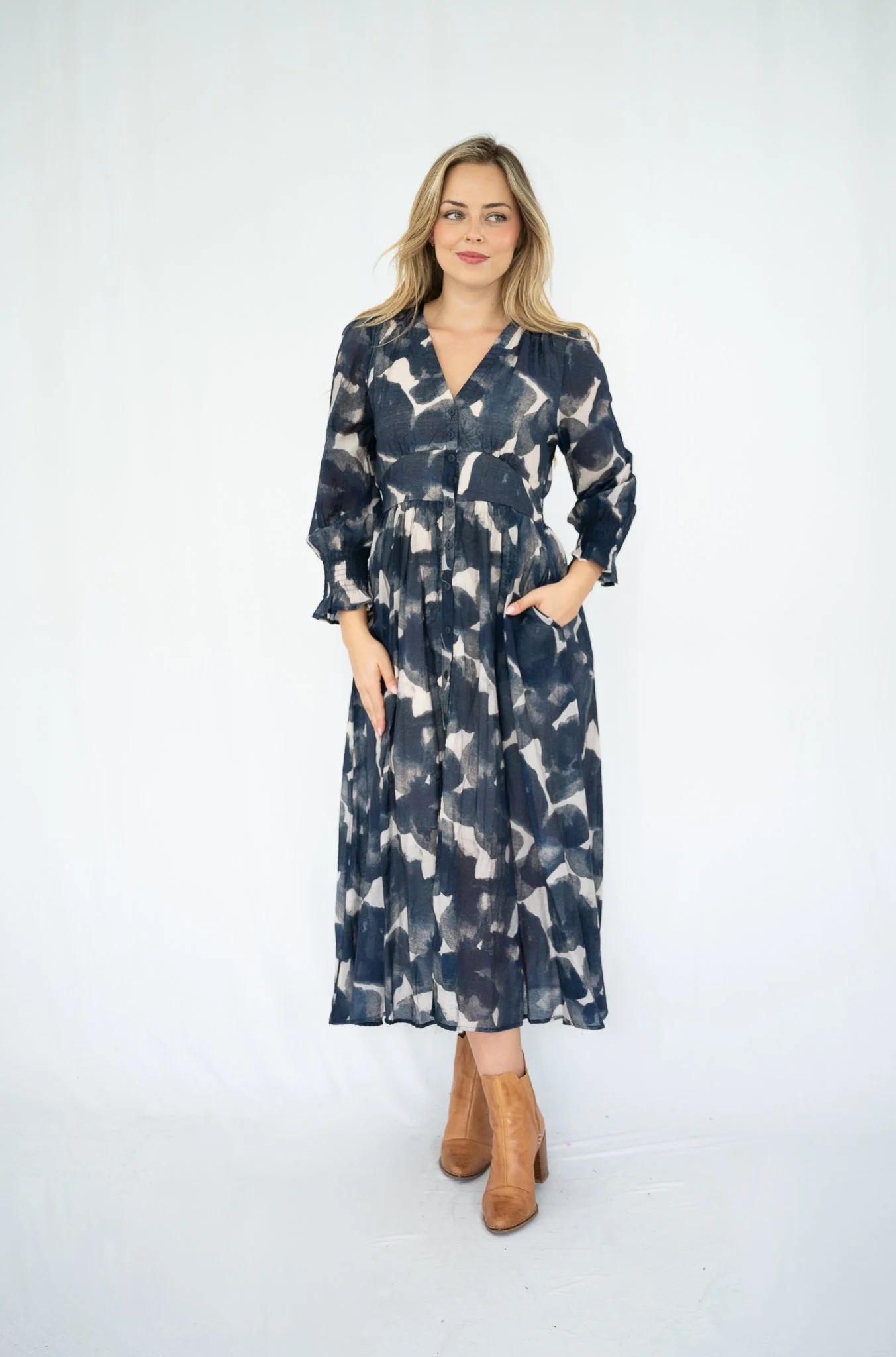 Code: D9009-12A | Navy | 8-18 | Viscose blend | 