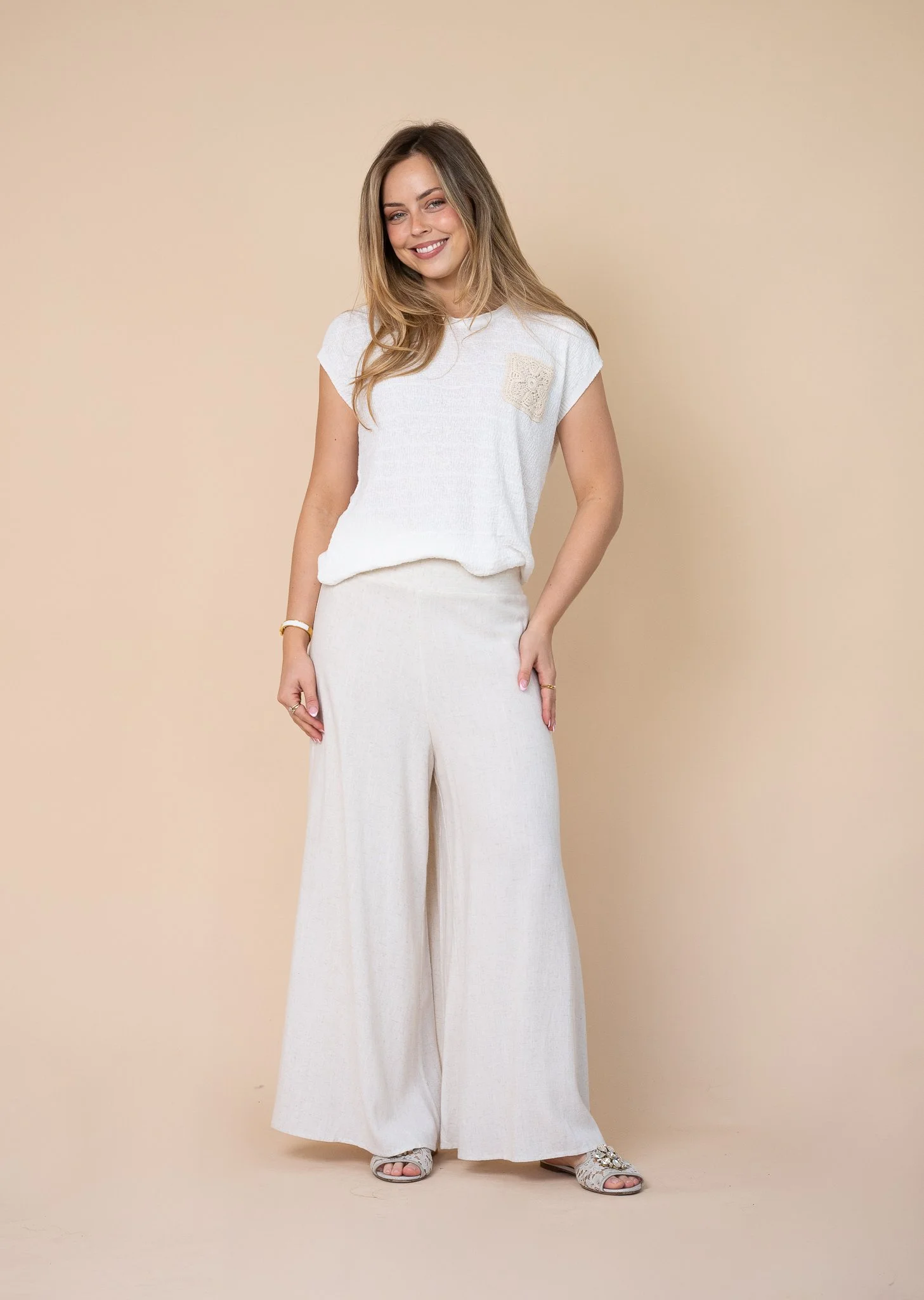 Code: P6141B | Beige | 8-16 | Linen/ Viscose | Contact us for more colours