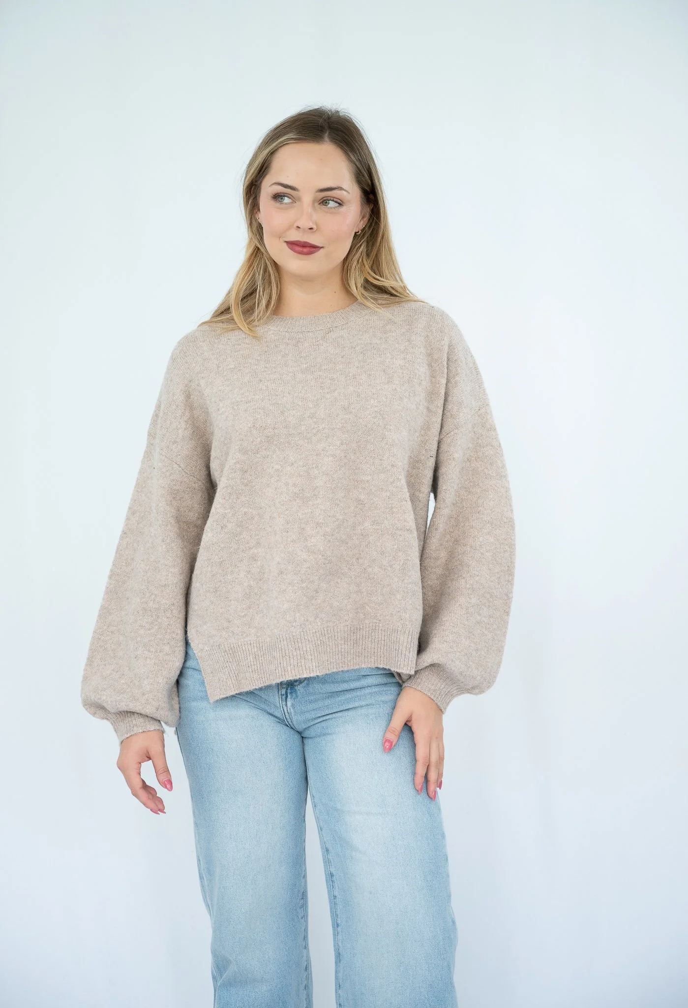 Code: K3485 | Chocolate & Beige | S/M & M/L | Wool blend | COMING SOON