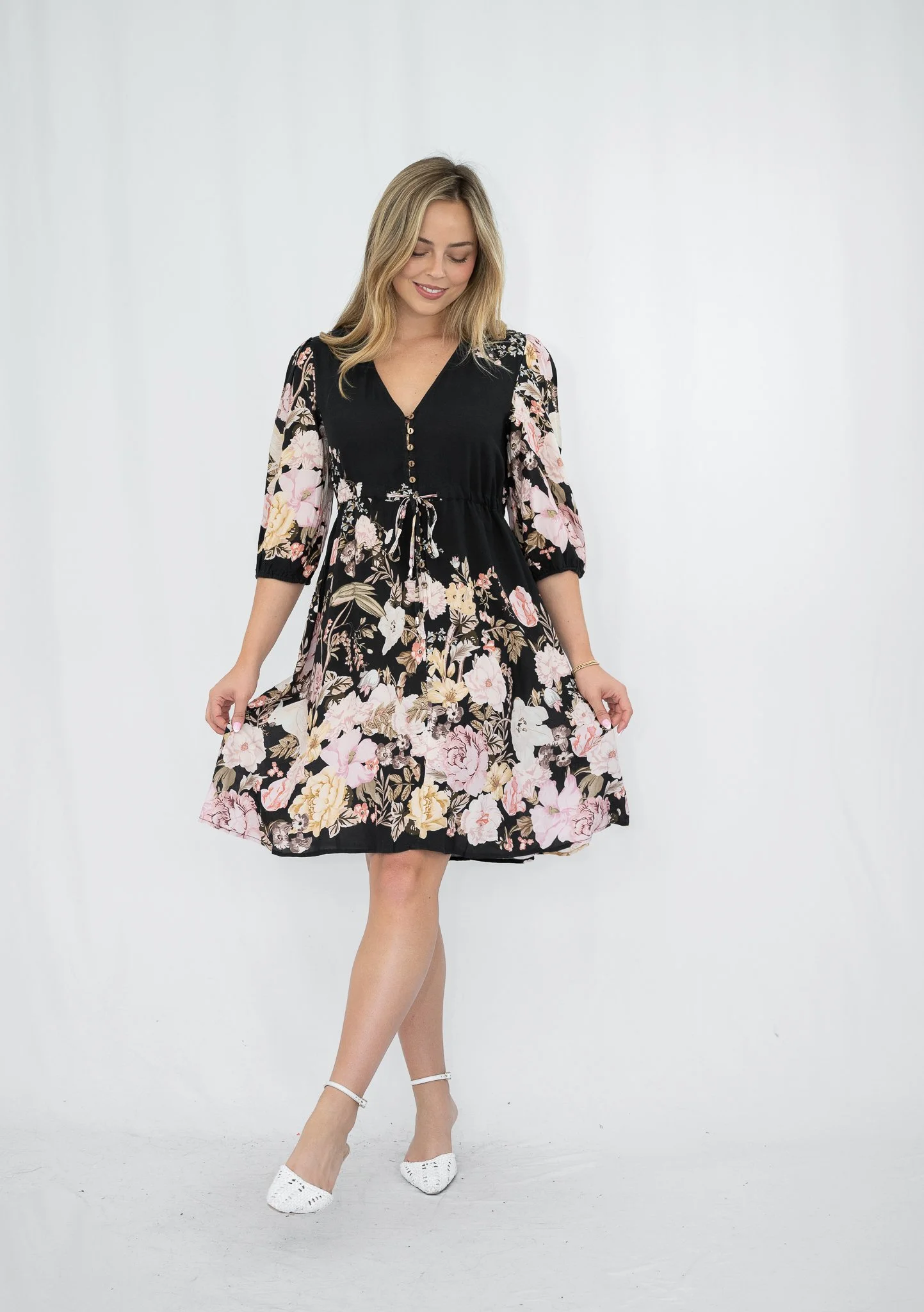 Code: D8555-11E | Black | 8-18 | 100% Viscose | 