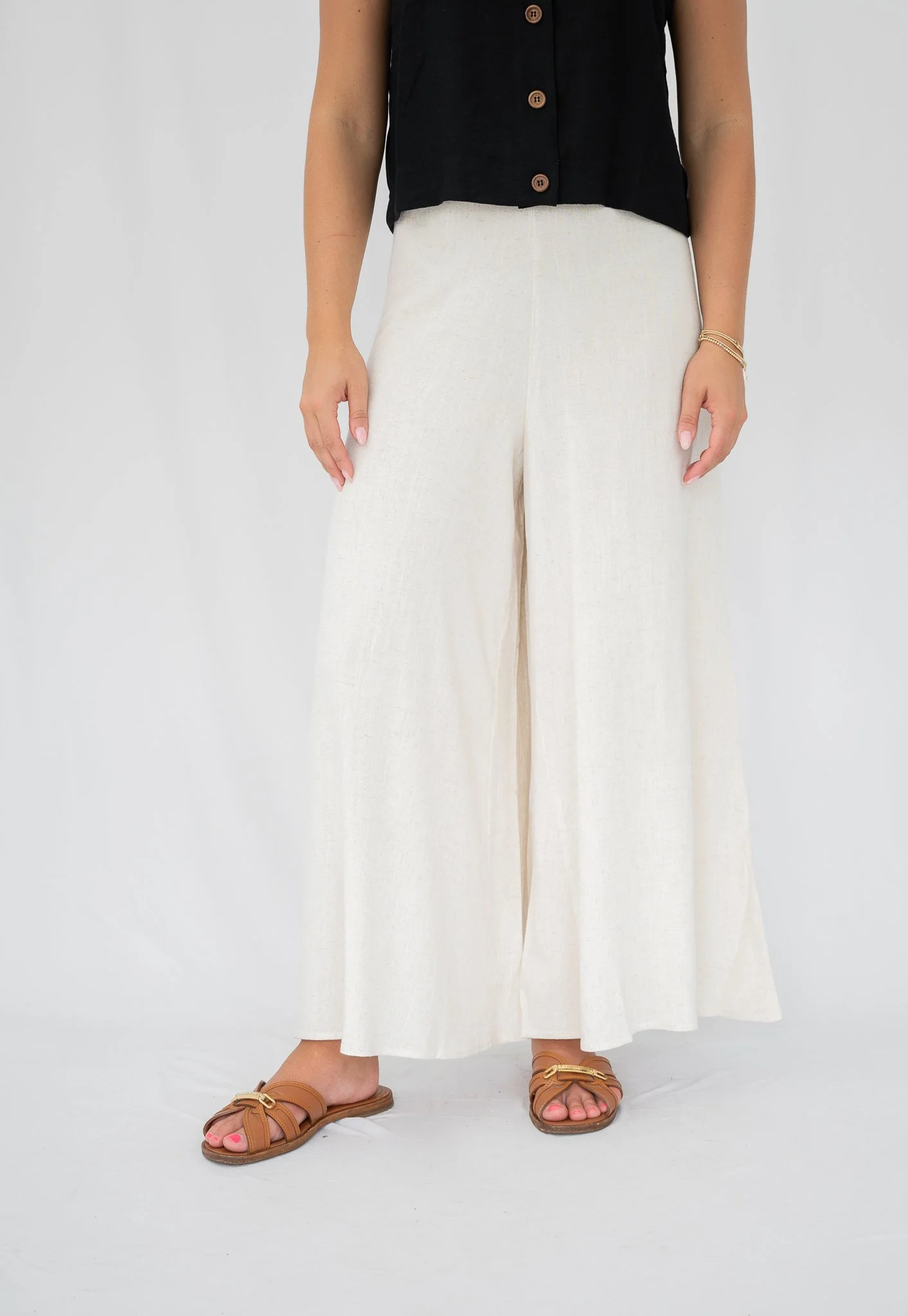Code: P6141B | Beige | 8-16 | Linen/ Viscose | Contact us for more colours