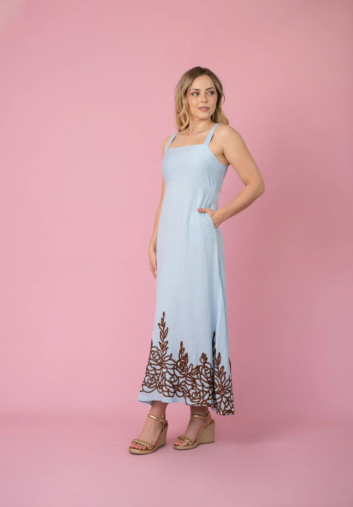 Code: D9312-1 | Pink & Baby Blue | 8-18 | Viscose blend | COMING SOON
