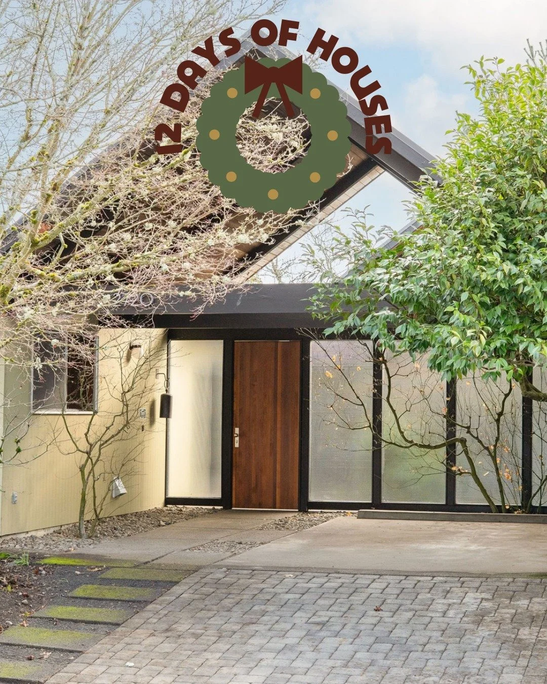 🎄TWELVE DAYS OF HOUSES🎄
🎵On the twelfth day of houses, my true love gave to me, this 1967 Double Gable Rummer, fully turnkey&hellip;.🎵
This home doesn&rsquo;t need an introduction, just a moment of silence or song. The Rummer model GB-276, inspir