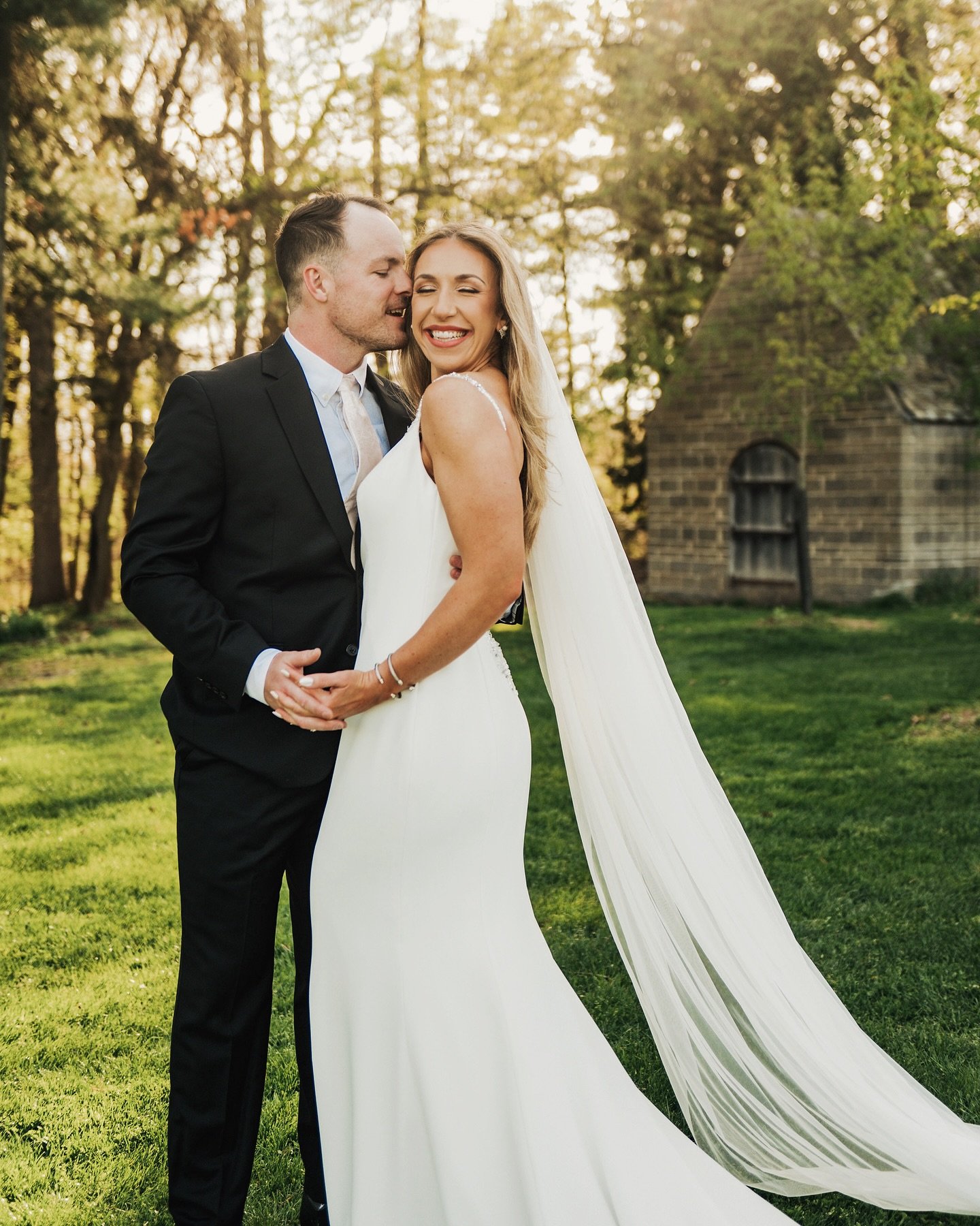 Absolutely any opportunity to put your dress back on!  This anniversary session with some of my favorite people on earth was a dream!