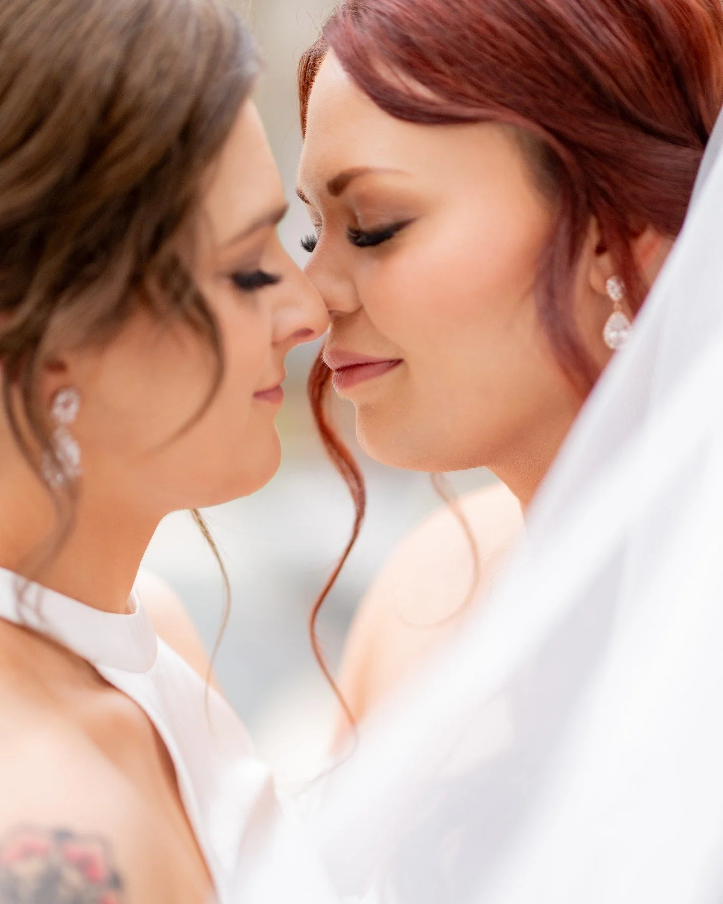 It's wedding seasonnnnnnnnnnnn.