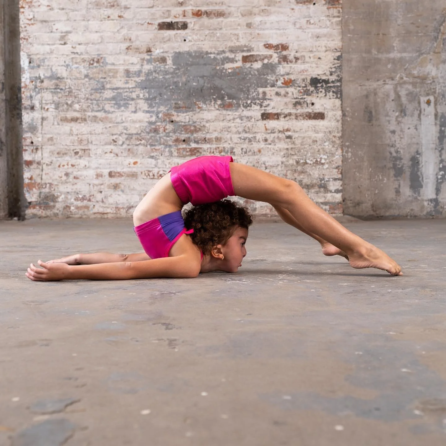 Can you handle this contortion cutie?! Just 5 years old! 😍
📸 @reneechoiphotography 

#distortcontortion #distort #contortion #contortionist #contortionists #contortionclass #statenisland #acrobat #acrobatics #acrobats #strength #flexible #flexibili