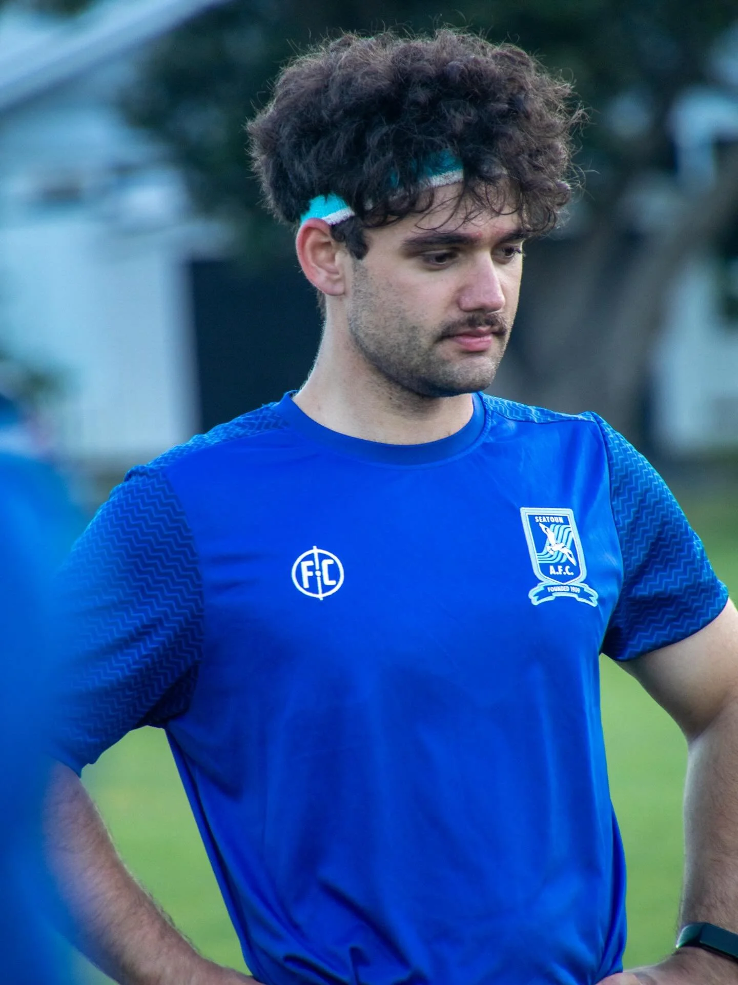 Seatoun Park under lights 💡⚽️

Great energy at training as the men prep for the first weekend of Hilton Petone.

Keen to get involved? Our Men&rsquo;s Open Day is this Thursday, 7pm at Seatoun Park. All welcome , come down and have a run with us.