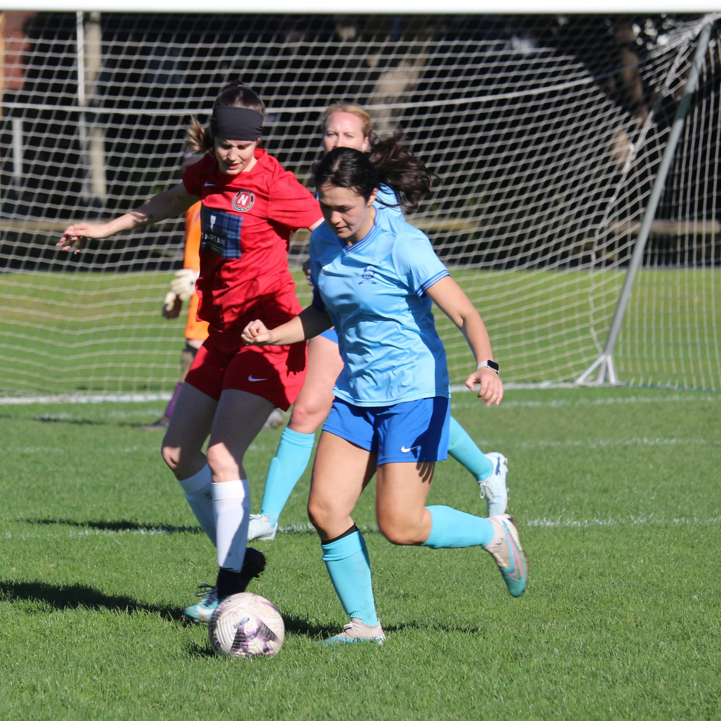 Some photos as the Shanties took on Naenae over the weekend, after being 3-0 down they fought back to bring the score level. Unfortunately, they conceded another to lose the game 4-3.