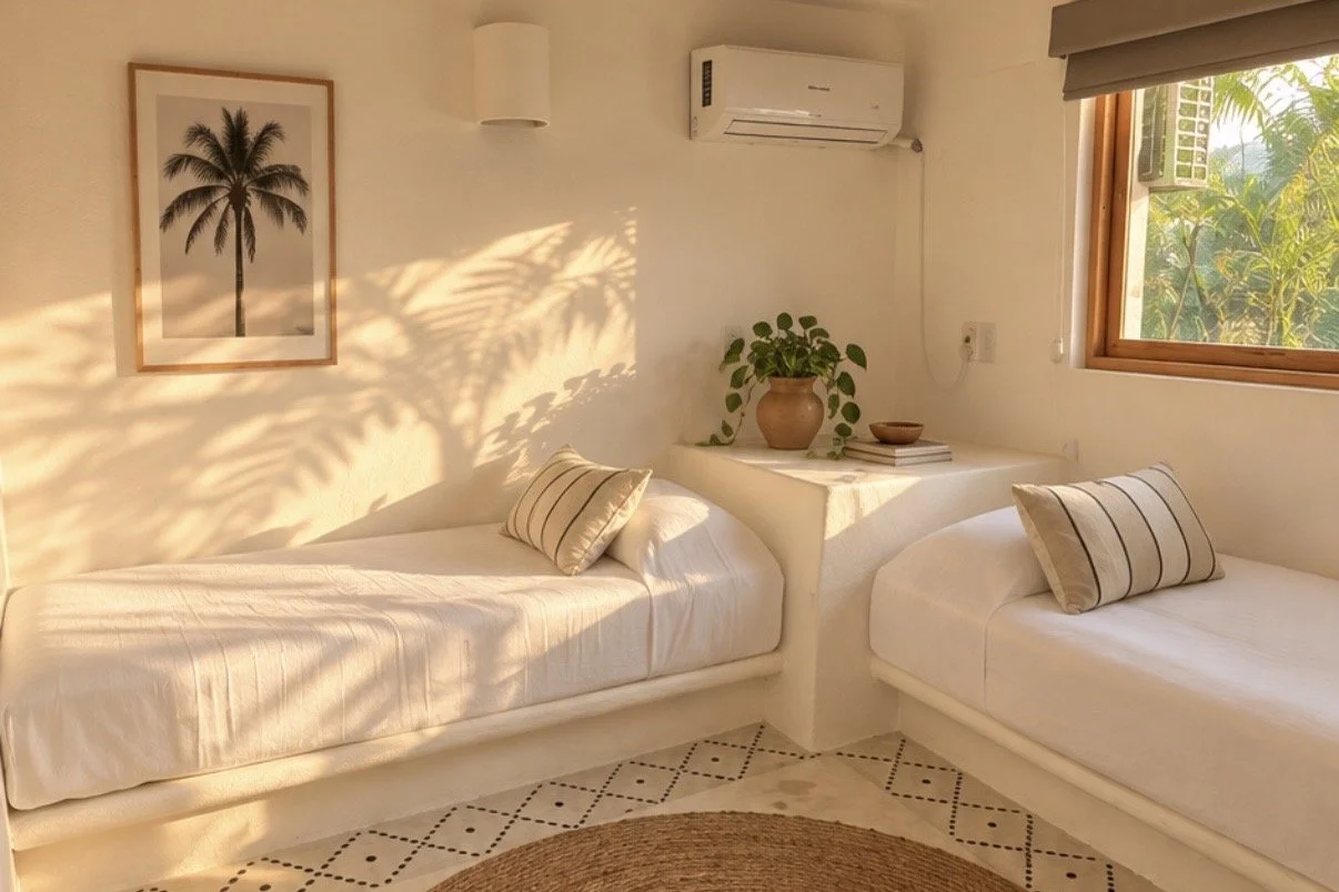 BEDROOM 1  (Twin Room)