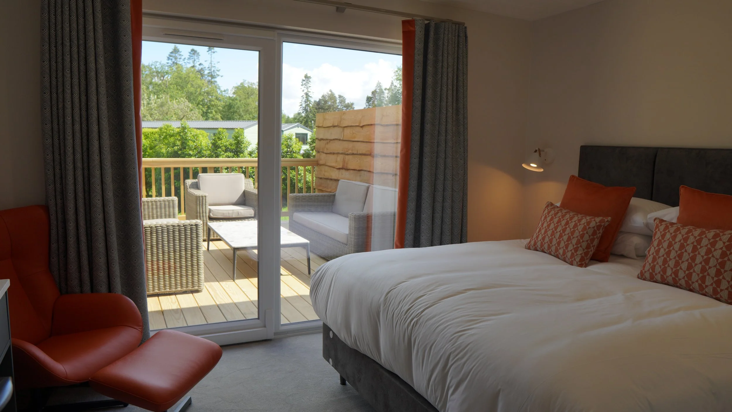 Blossom bedroom1.JPG